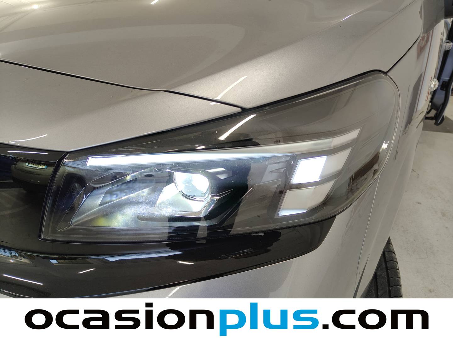 Equipamiento del Opel Zafira OPEL Zafira 2.0 TD (180CV) Auto