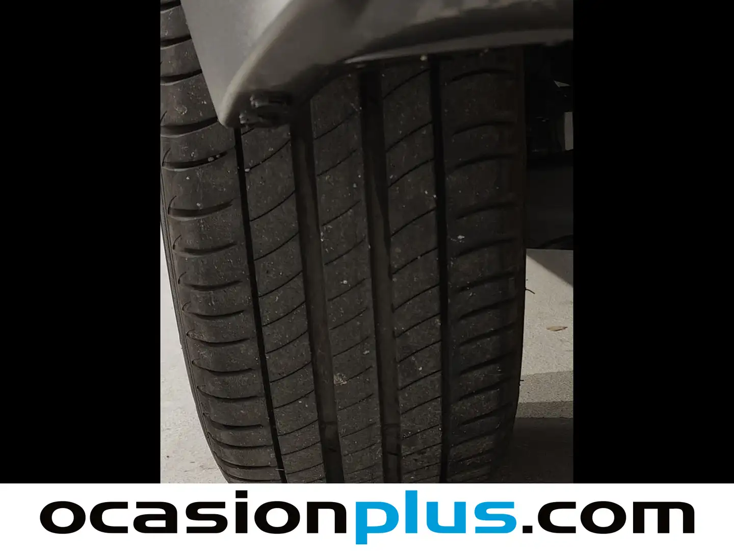 Foto Toyota C-HR Toyota C-HR 1.8 125H Advance (122 CV)