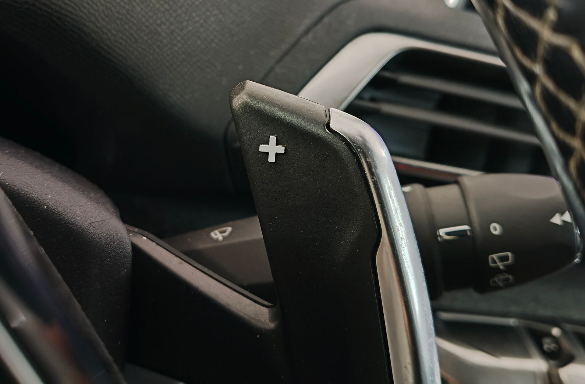 Peugeot 5008 BlueHDi 130 Allure EAT8 7 plazas - foto 32