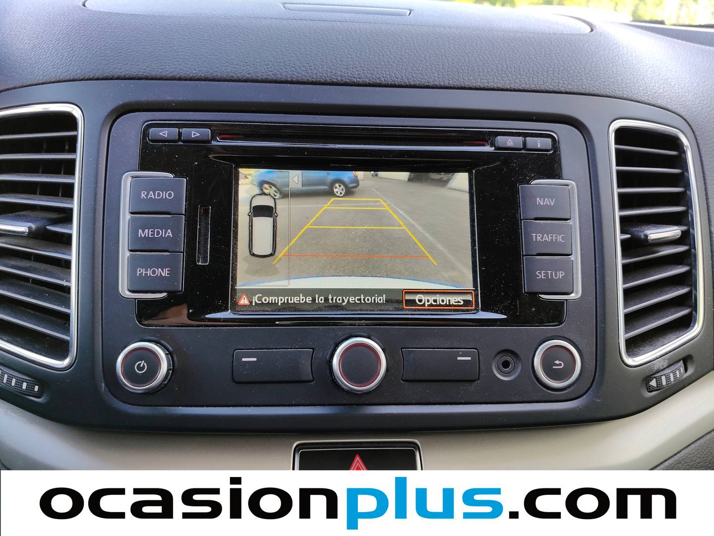 Extras y acabados del Seat Alhambra Seat Alhambra 2.0 TDI 4Drive S&S Style 4Kids (140 CV) 7 Plazas