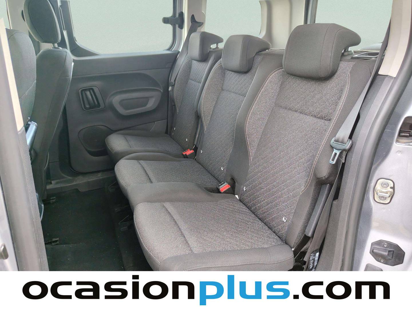 Foto asientos traseros Peugeot Rifter Peugeot Rifter BlueHDi 100 Allure (100 CV)