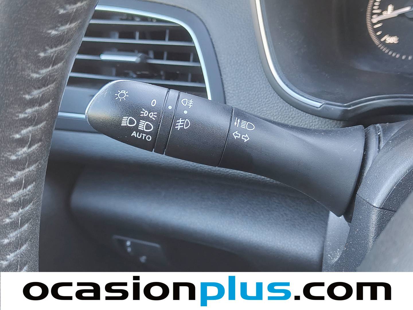 Foto Renault Mégane Renault Megane Tech Road Energy TCe (130 CV)