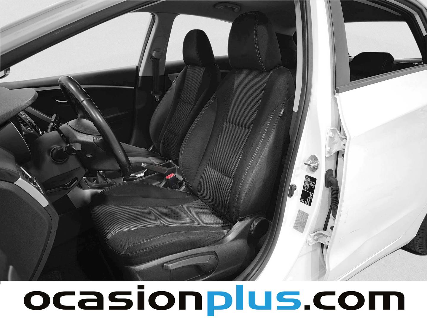 Foto asientos delanteros Hyundai i30 Hyundai i30 1.4 Klass (100 CV)