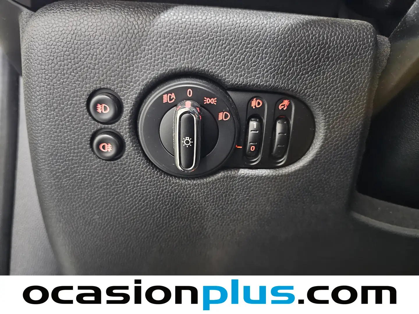 Foto Mini MINI MINI MINI 5 Puertas One (102 CV)