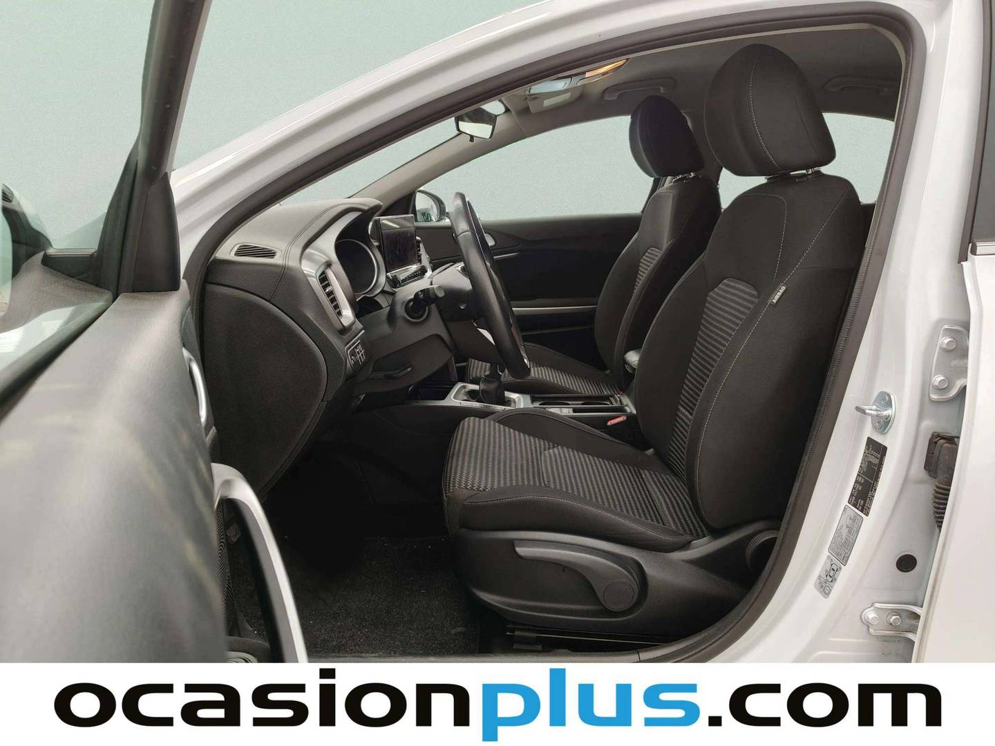 Foto asientos delanteros KIA XCeed KIA XCeed 1.0 T-GDi Drive (100 CV)