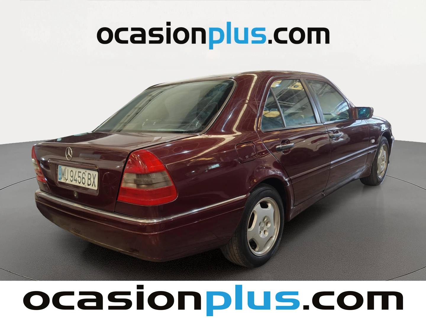 Foto trasera Mercedes Clase C Mercedes Clase C C 250 DT Classic (150 CV) derecha