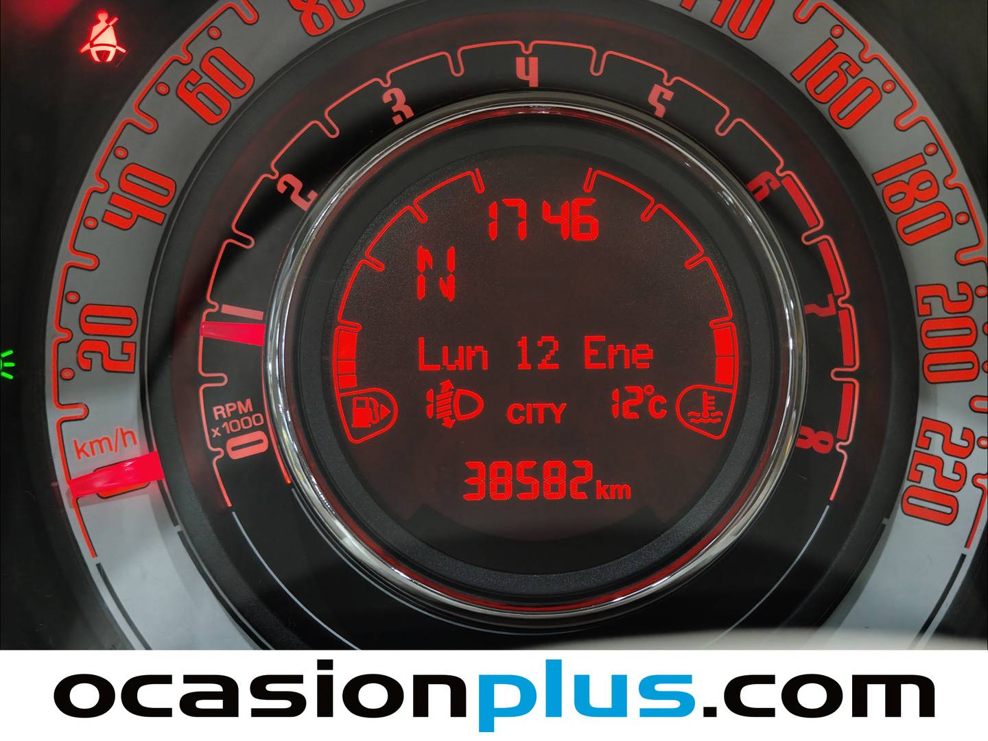 Foto Fiat 500 Fiat 500 1.2 8v Lounge (69 CV)