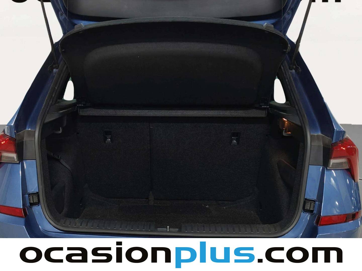 Fotos maletero Skoda Kamiq Skoda Kamiq 1.0 TSI Scout DSG (110 CV)