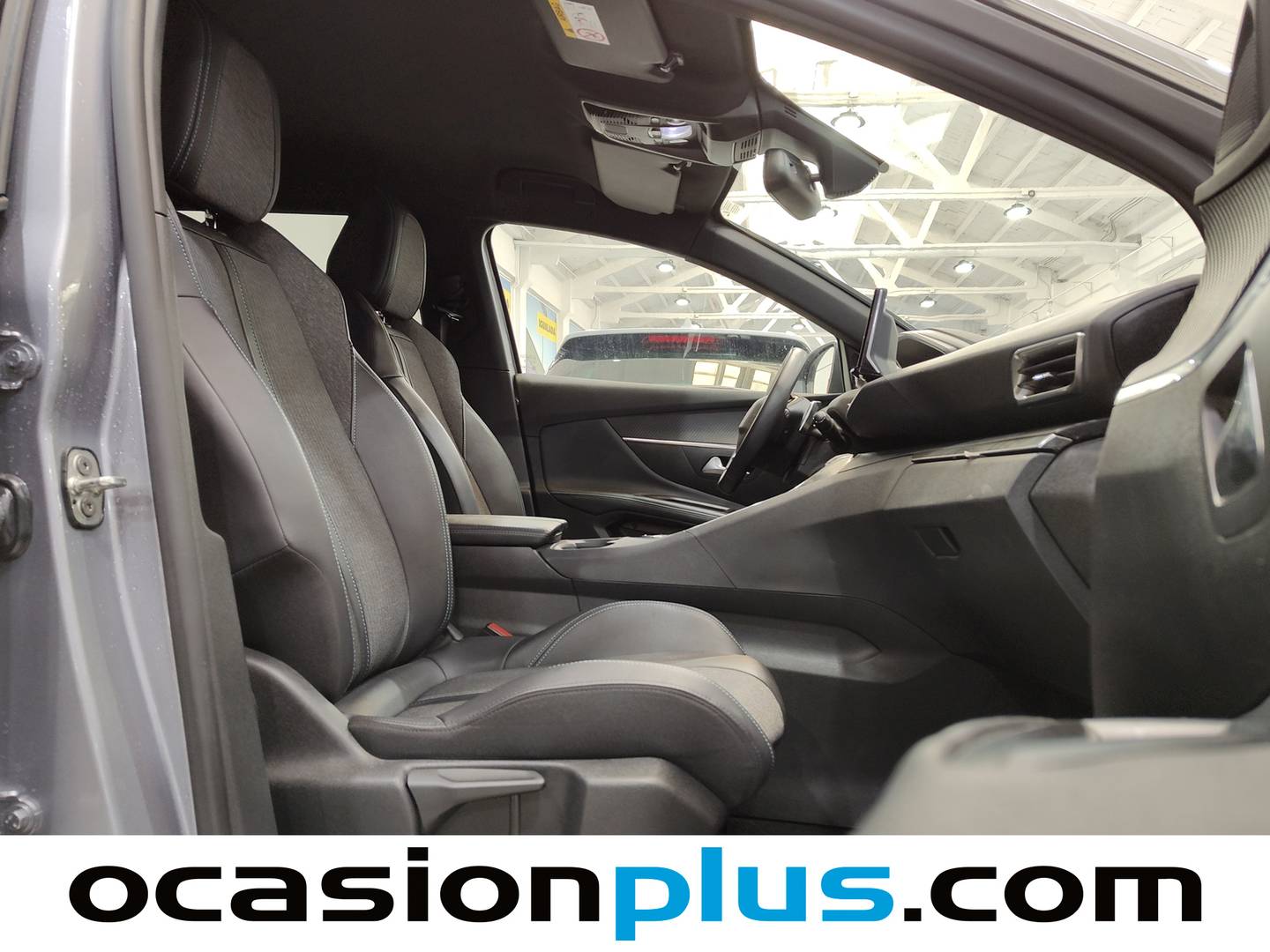 Peugeot 5008 Hybrid Peugeot 5008 Hybrid 1.2 Allure Pack eDCS6 (136 CV) 7 Plazas automático