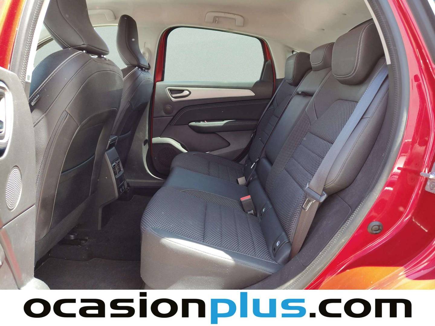 Foto asientos traseros Renault Arkana Renault Arkana Zen E-Tech Híbrido (145 CV)