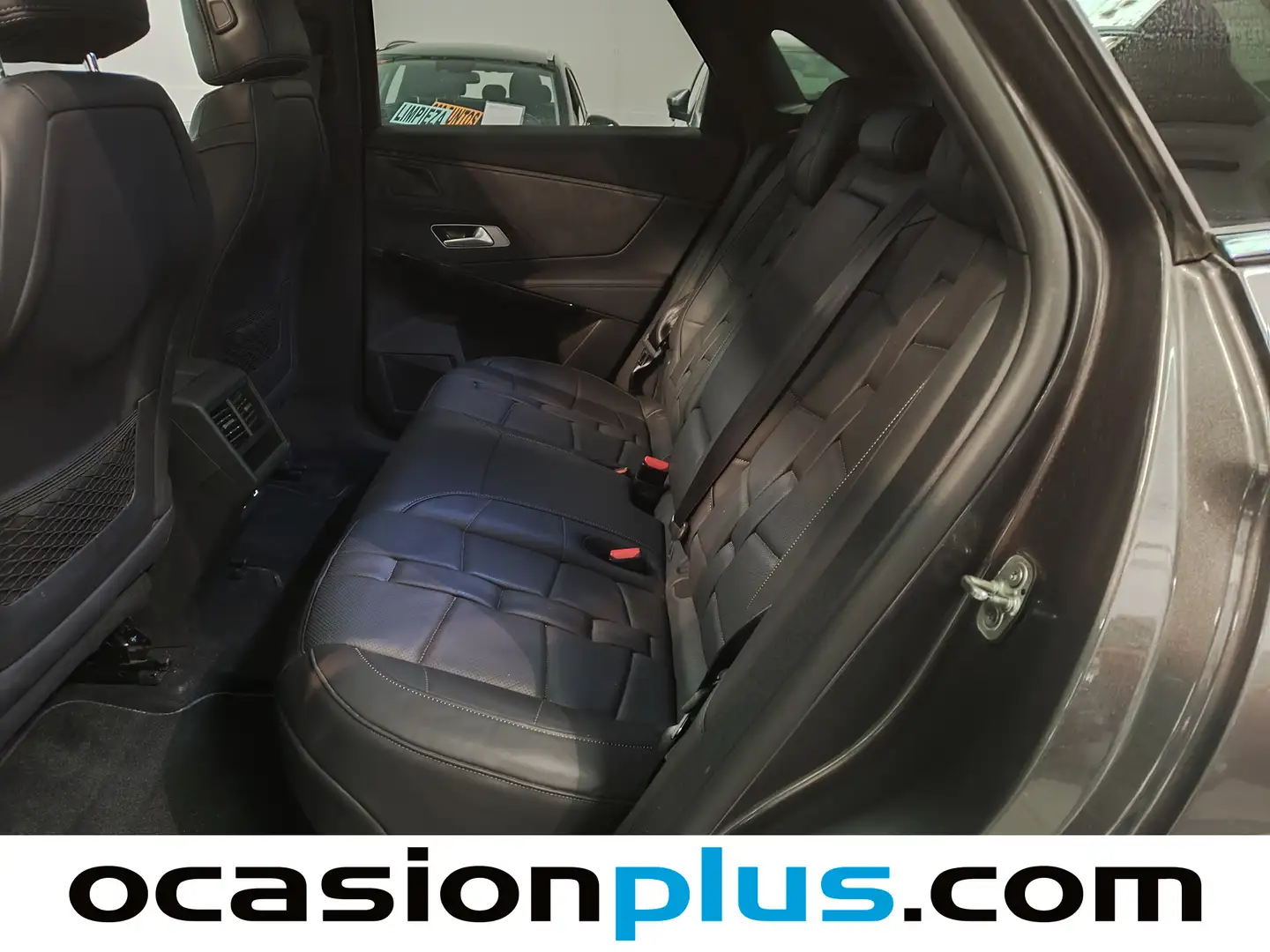 Foto DS DS 7 Crossback DS DS7 Crossback E-Tense 300 Louvre 4WD Auto (300 CV)