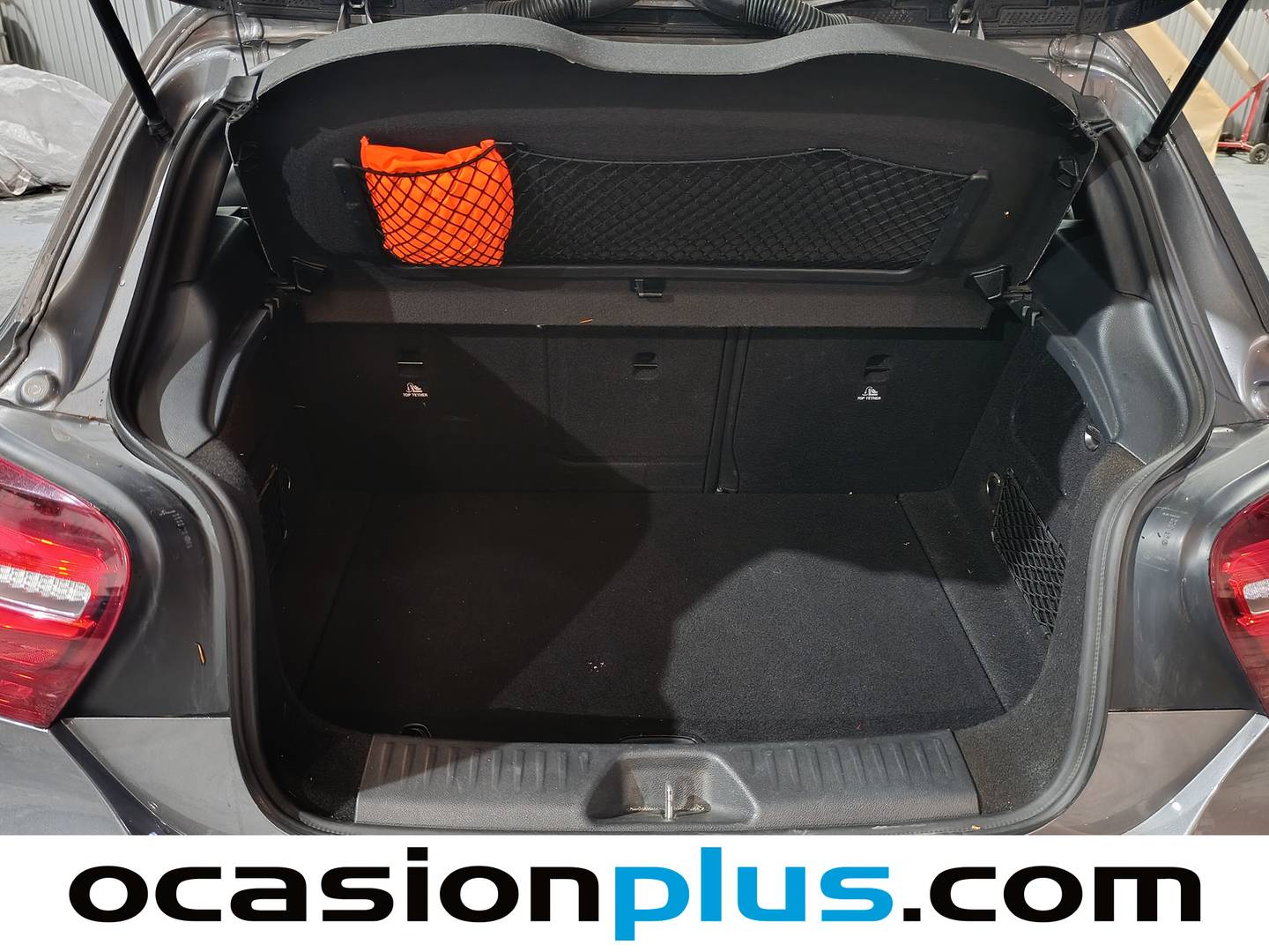 Fotos maletero Mercedes Clase A Mercedes Clase A 200 d Style (136 CV)