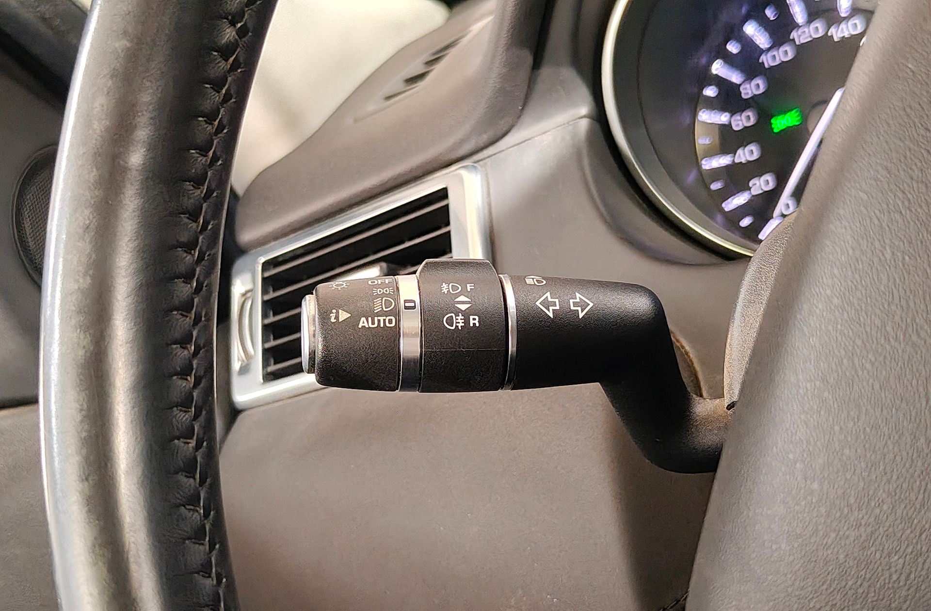 Land Rover Discovery Sport 2.0L TD4 HSE 4x4 - foto 26