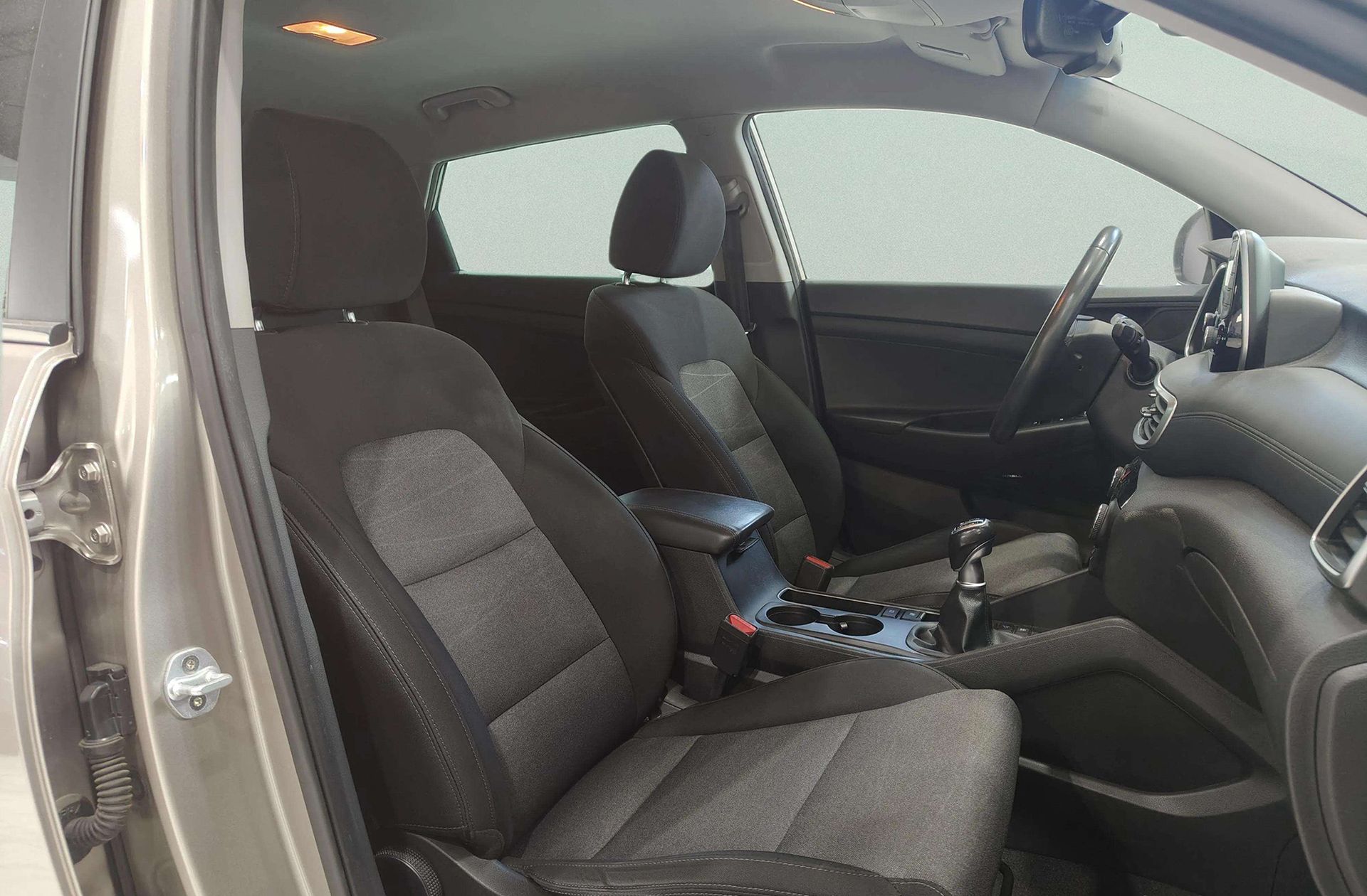 Hyundai Tucson 1.6 CRDi 48V Tecno 4x2 - foto 20
