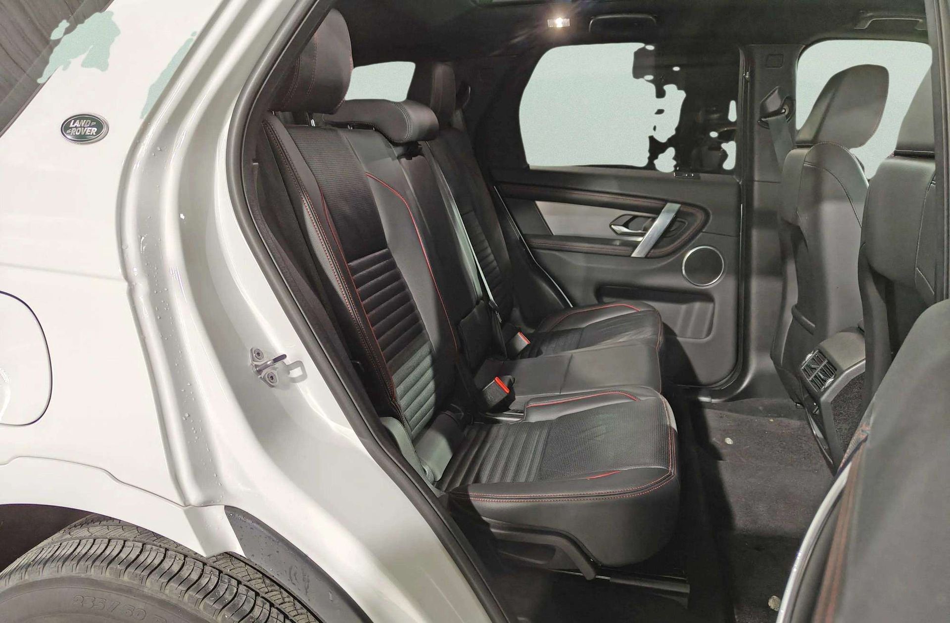 Land Rover Discovery Sport 2.0D TD4 MHEV R-Dynamic S AWD - foto 26
