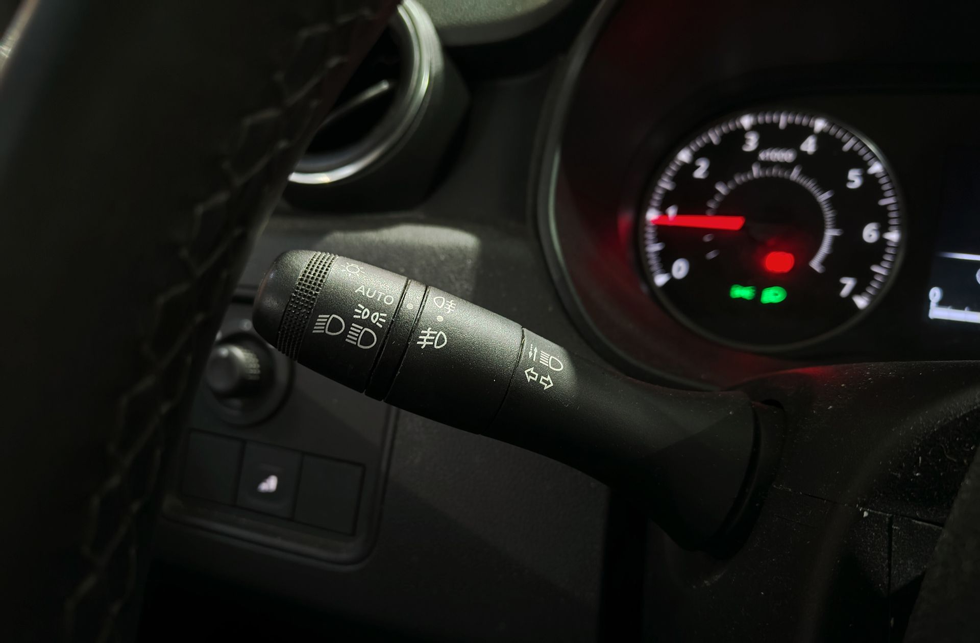Dacia Duster SL Extreme TCe EDC - foto 23