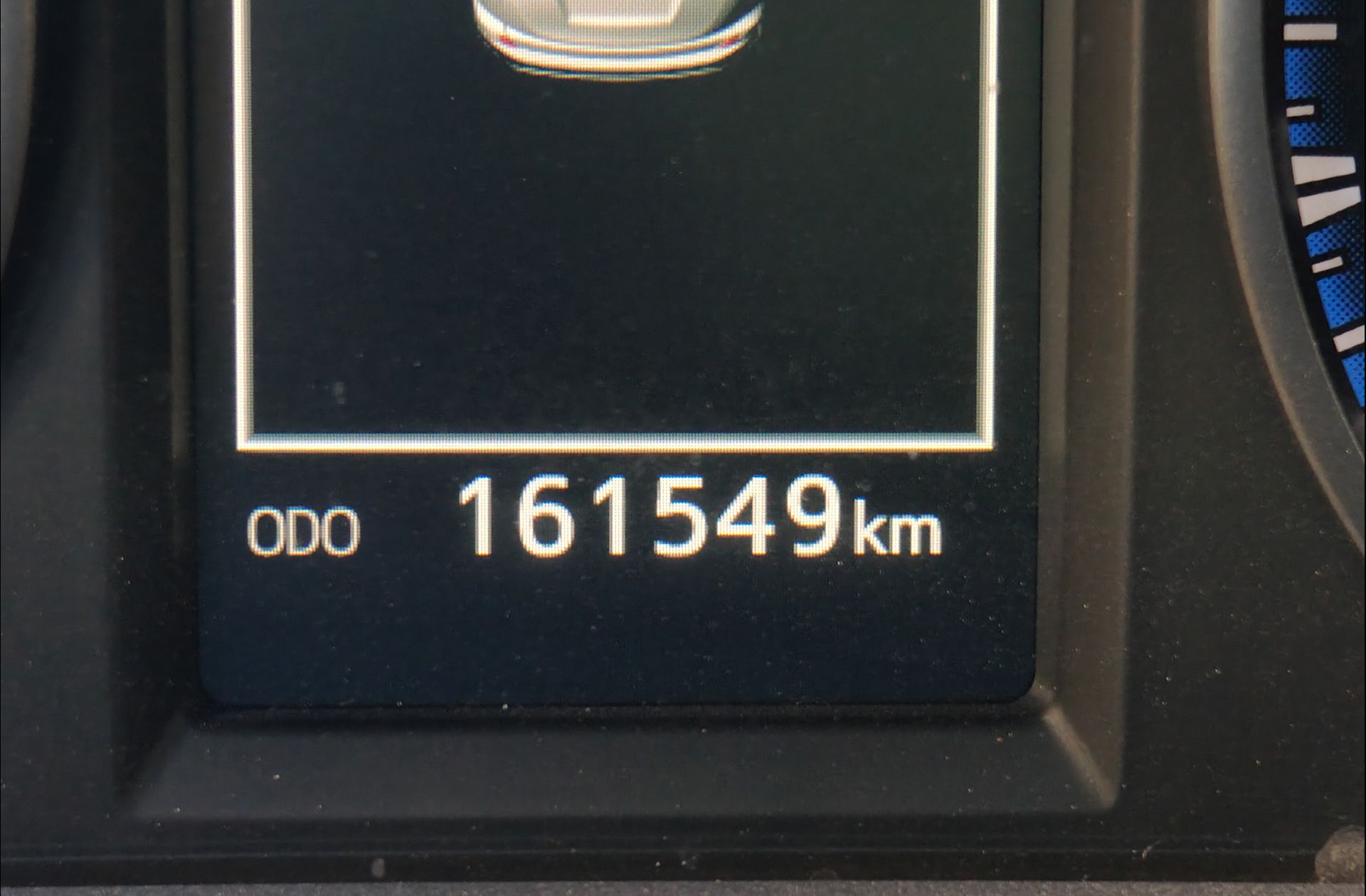 Toyota RAV4 150D 2WD Advance - foto 9