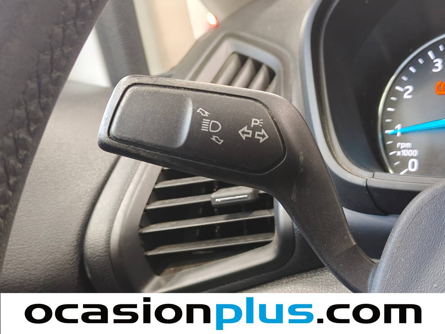 Ford EcoSport Ford EcoSport 1.0T EcoBoost S&S Titanium (125 CV) de segunda mano