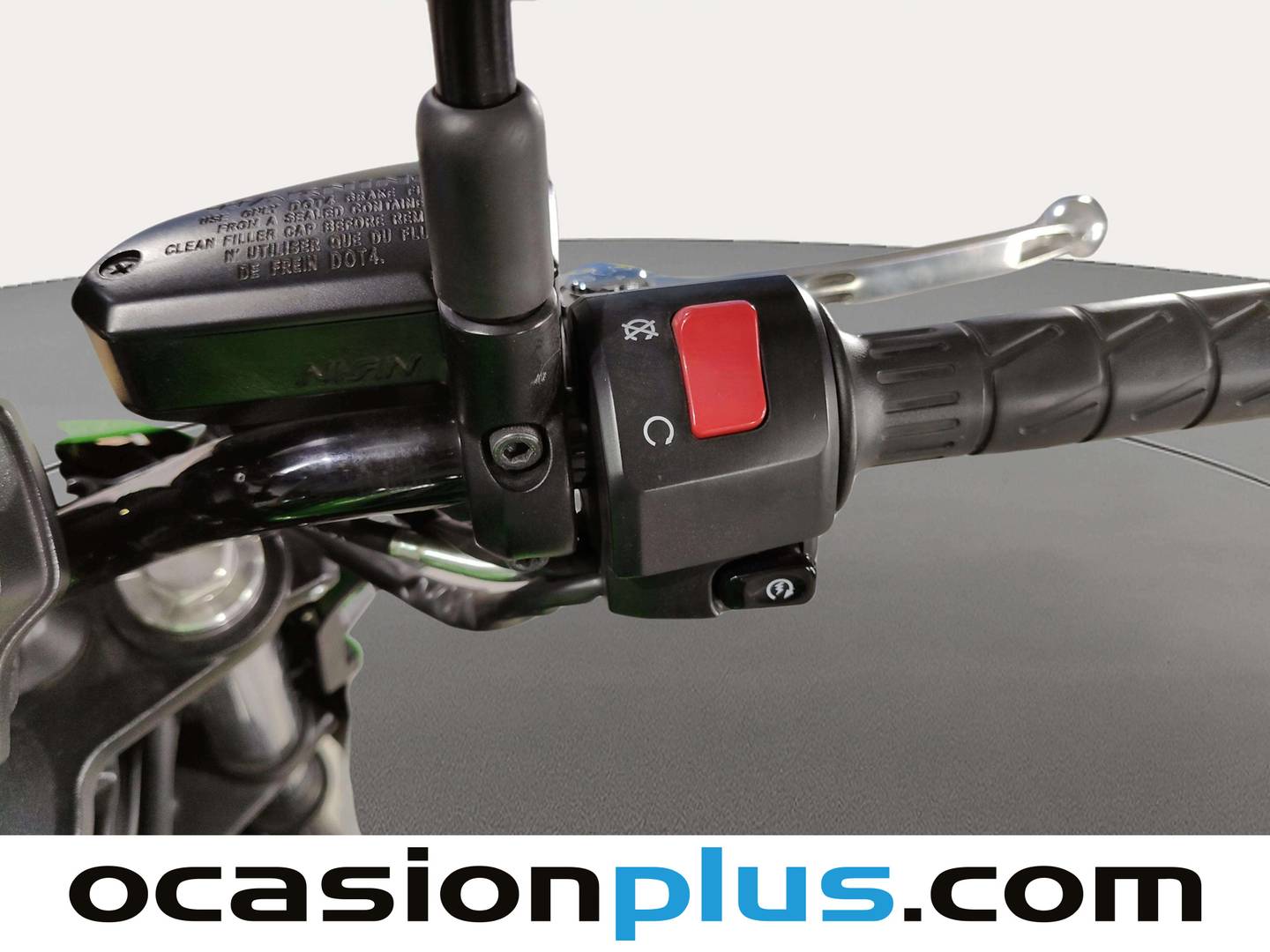 Acabados Kawasaki ER 6N ABS Kawasaki ER 6N ABS (48CV)