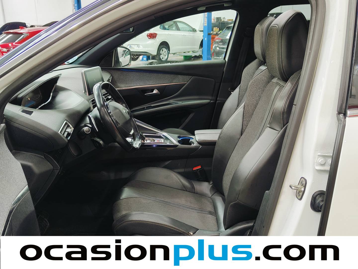 Foto asientos delanteros Peugeot 3008 Peugeot 3008 BlueHDI 130 S&S GT Line EAT8 (130 CV)