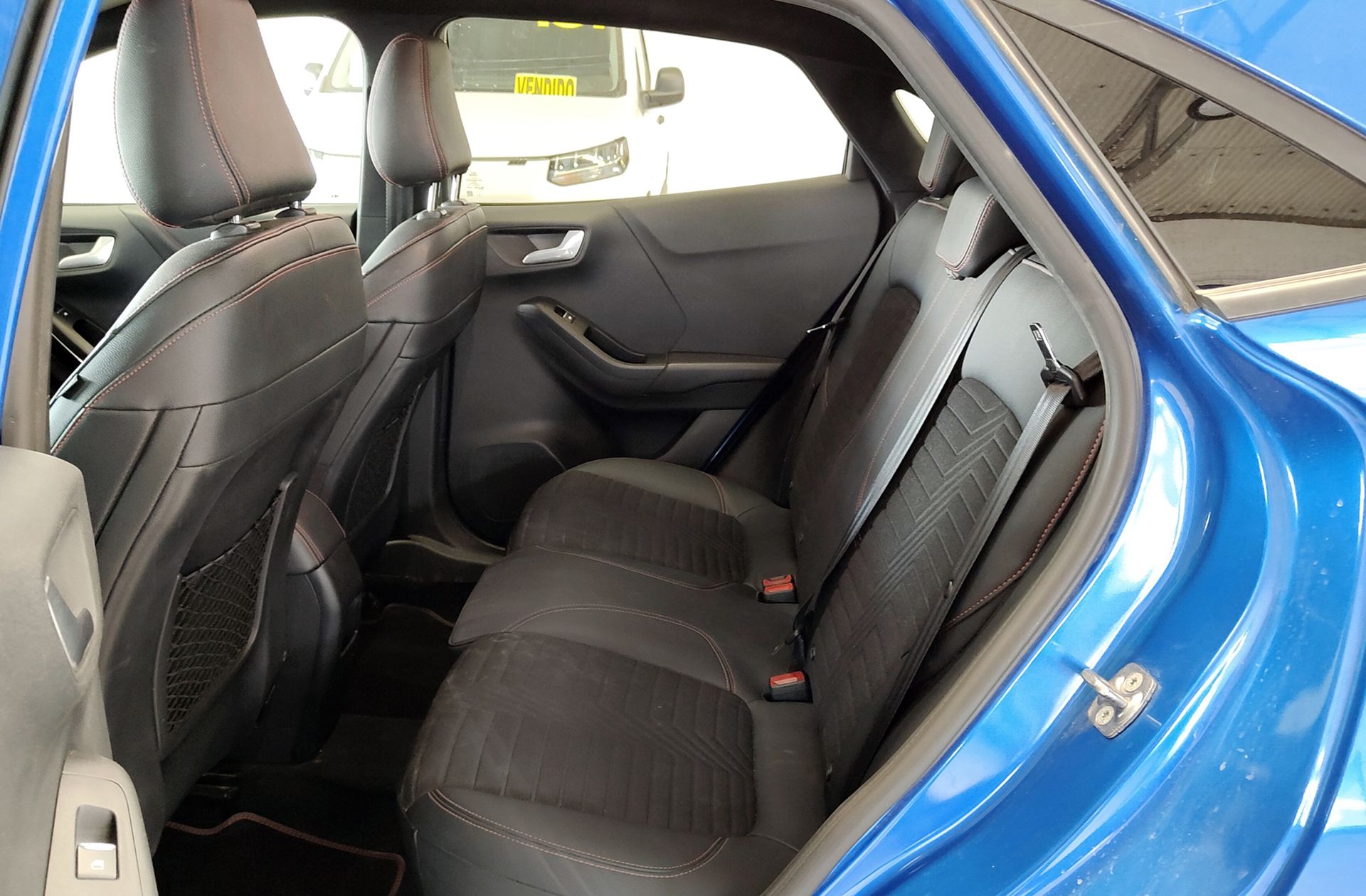 Ford Puma 1.0 EcoBoost MHEV ST-Line X - foto 12