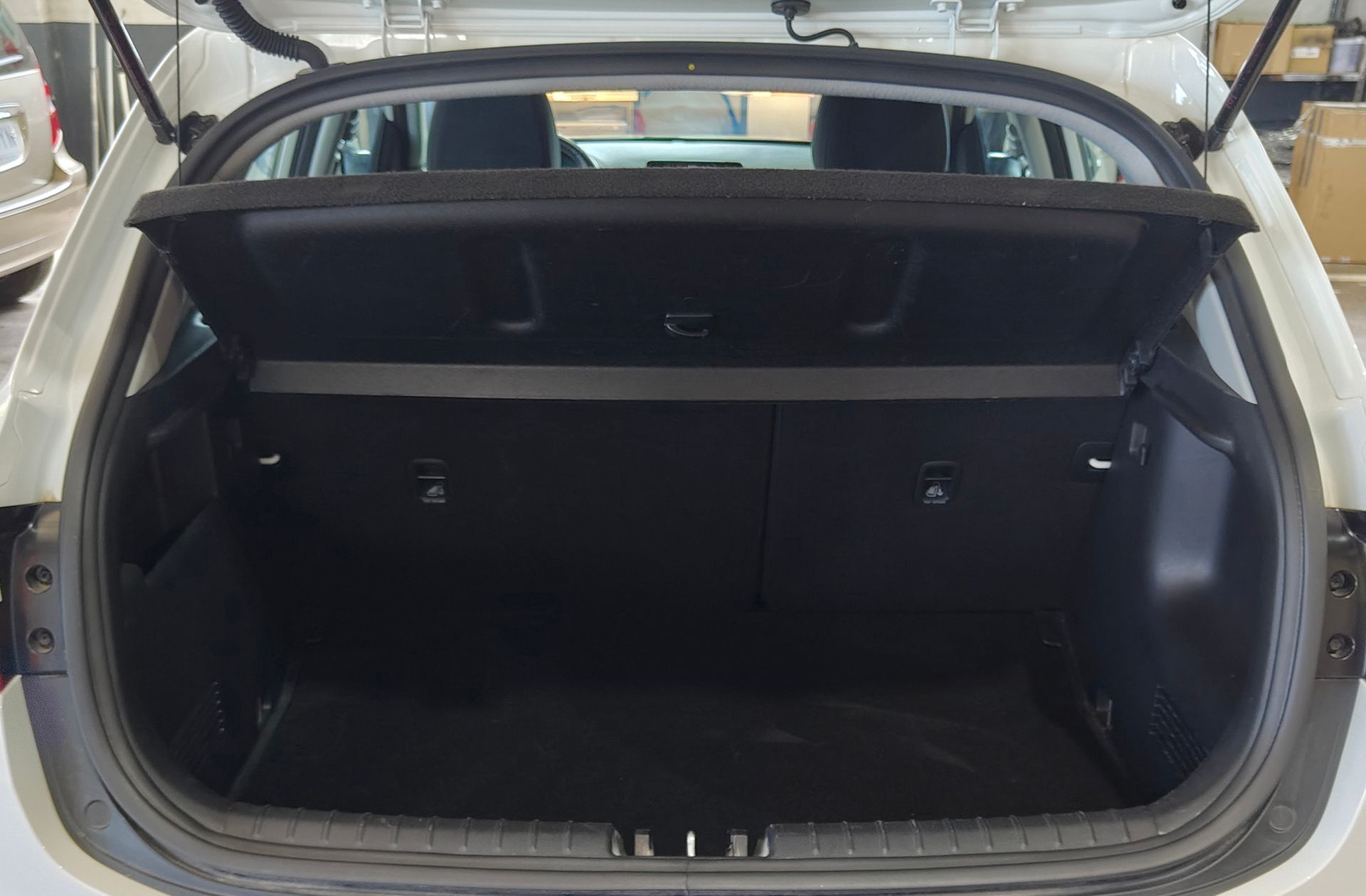 Kia Stonic 1.0 T-GDi MHEV Drive - foto 17