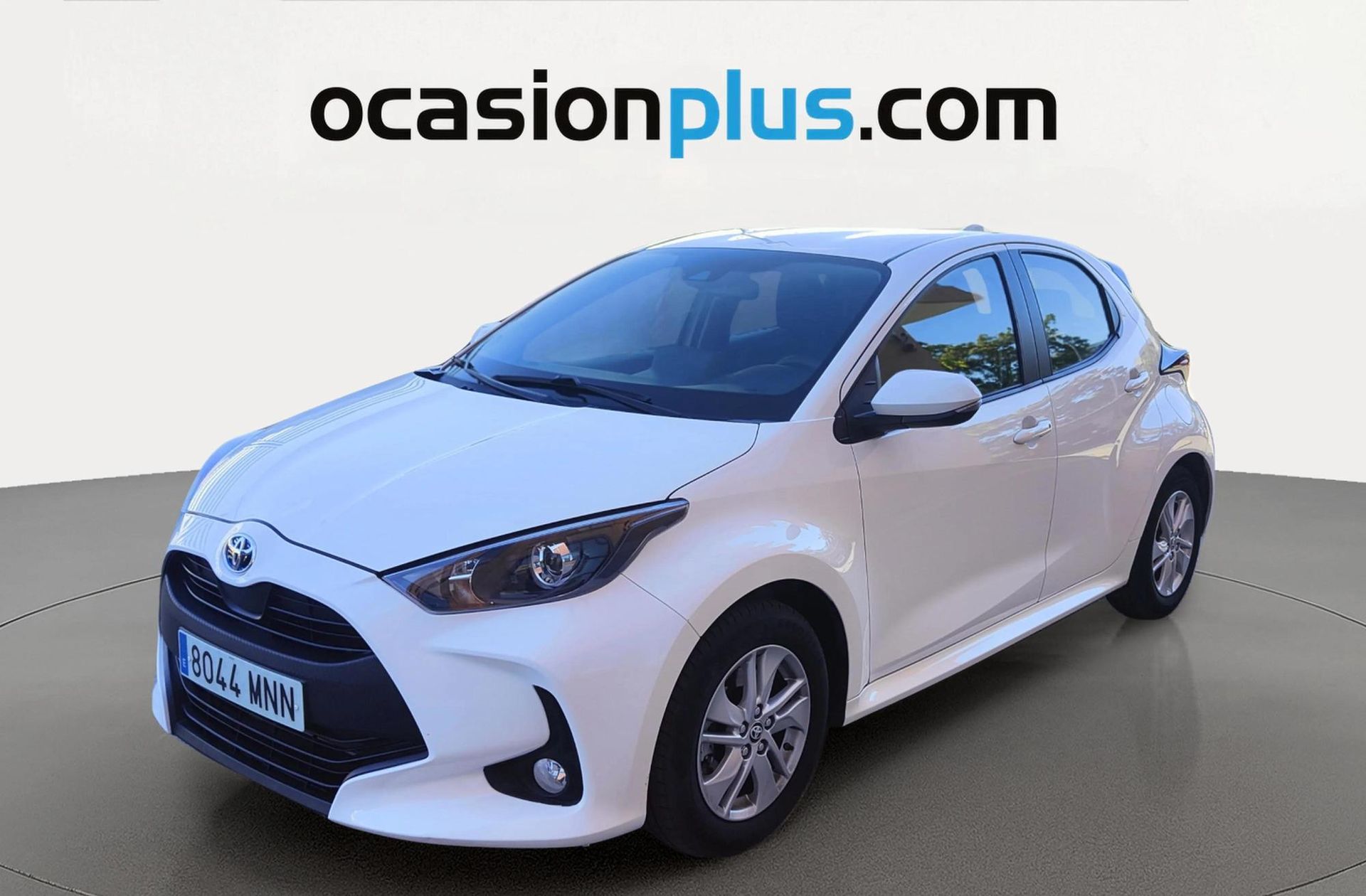 Toyota Yaris 120H Business Plus