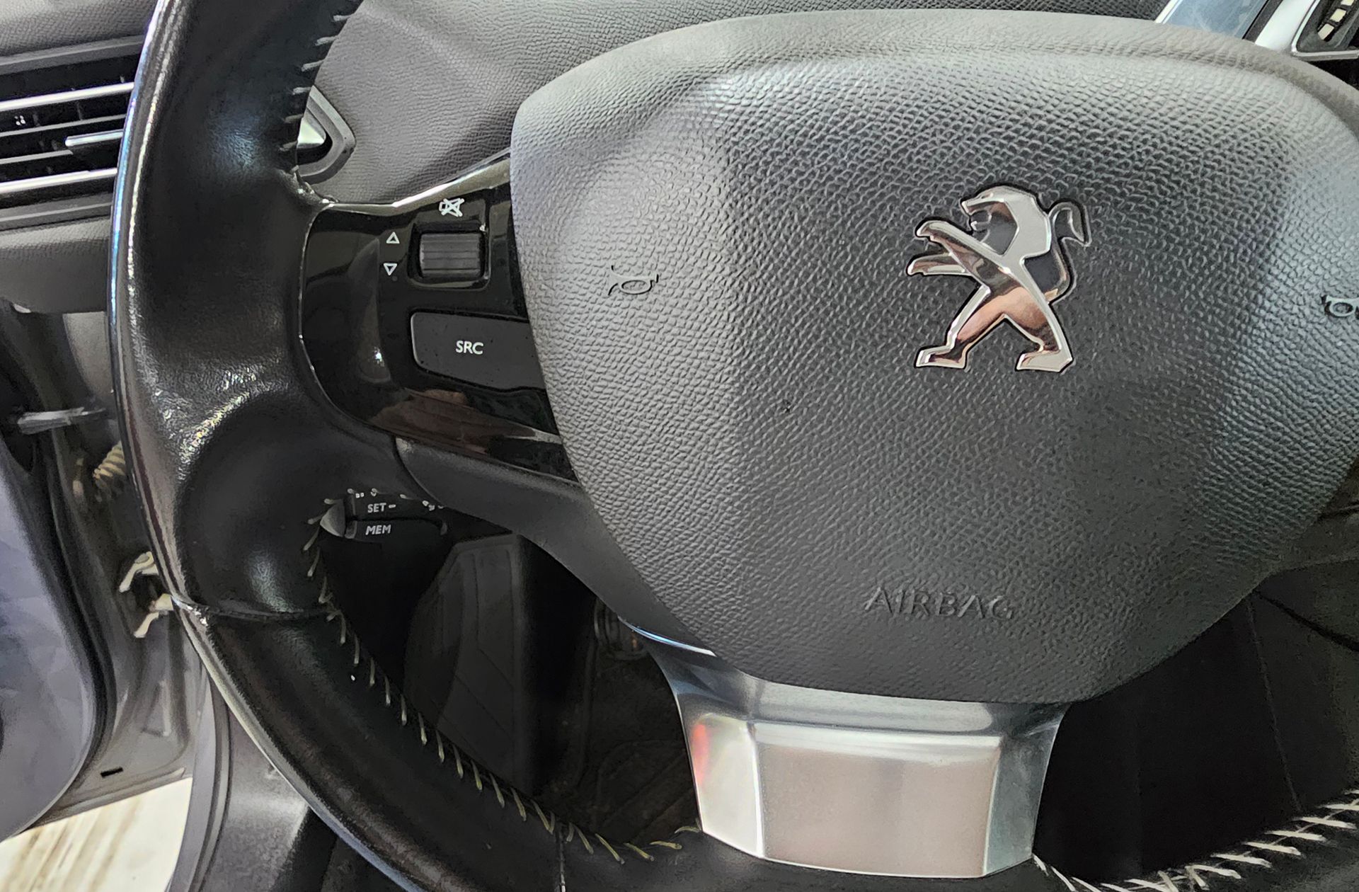 Peugeot 308 PureTech 130 Style - foto 26