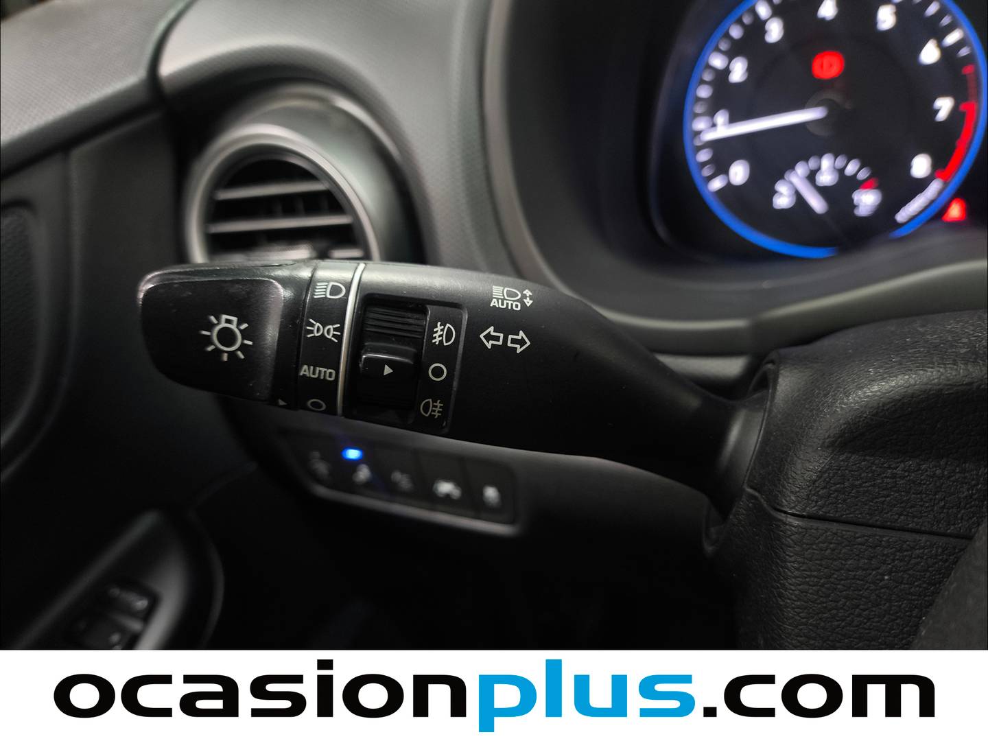 Hyundai Kona Hyundai Kona 1.6 TGDi Style Sky 4x4 DCT (177 CV) seminuevo
