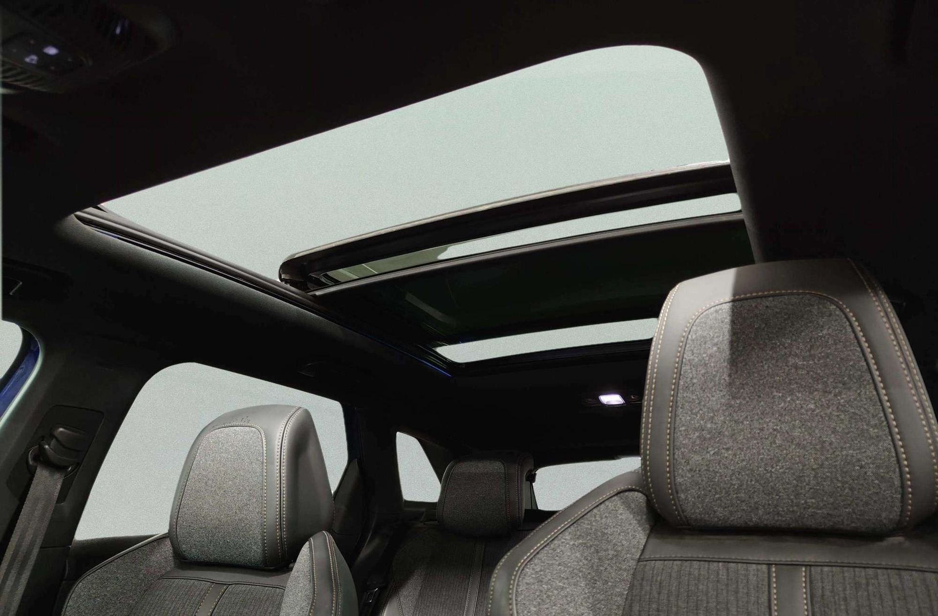 Peugeot 3008 PureTech 130 GT Line - foto 7