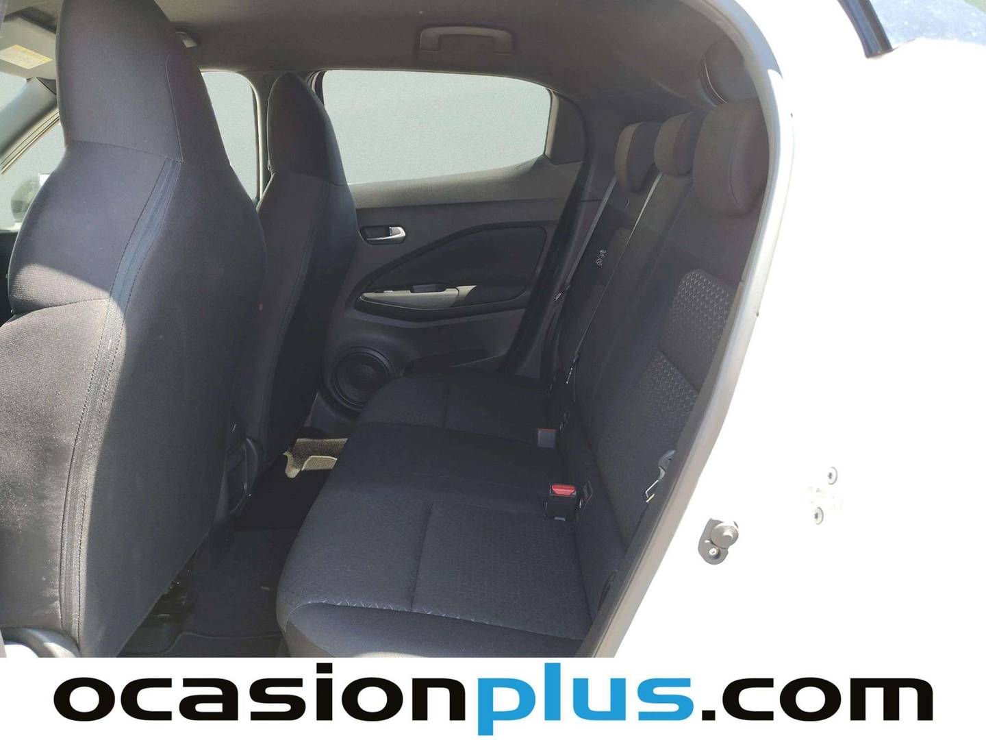 Foto asientos traseros Nissan JUKE Nissan Juke DIG-T Acenta DCT (117 CV)