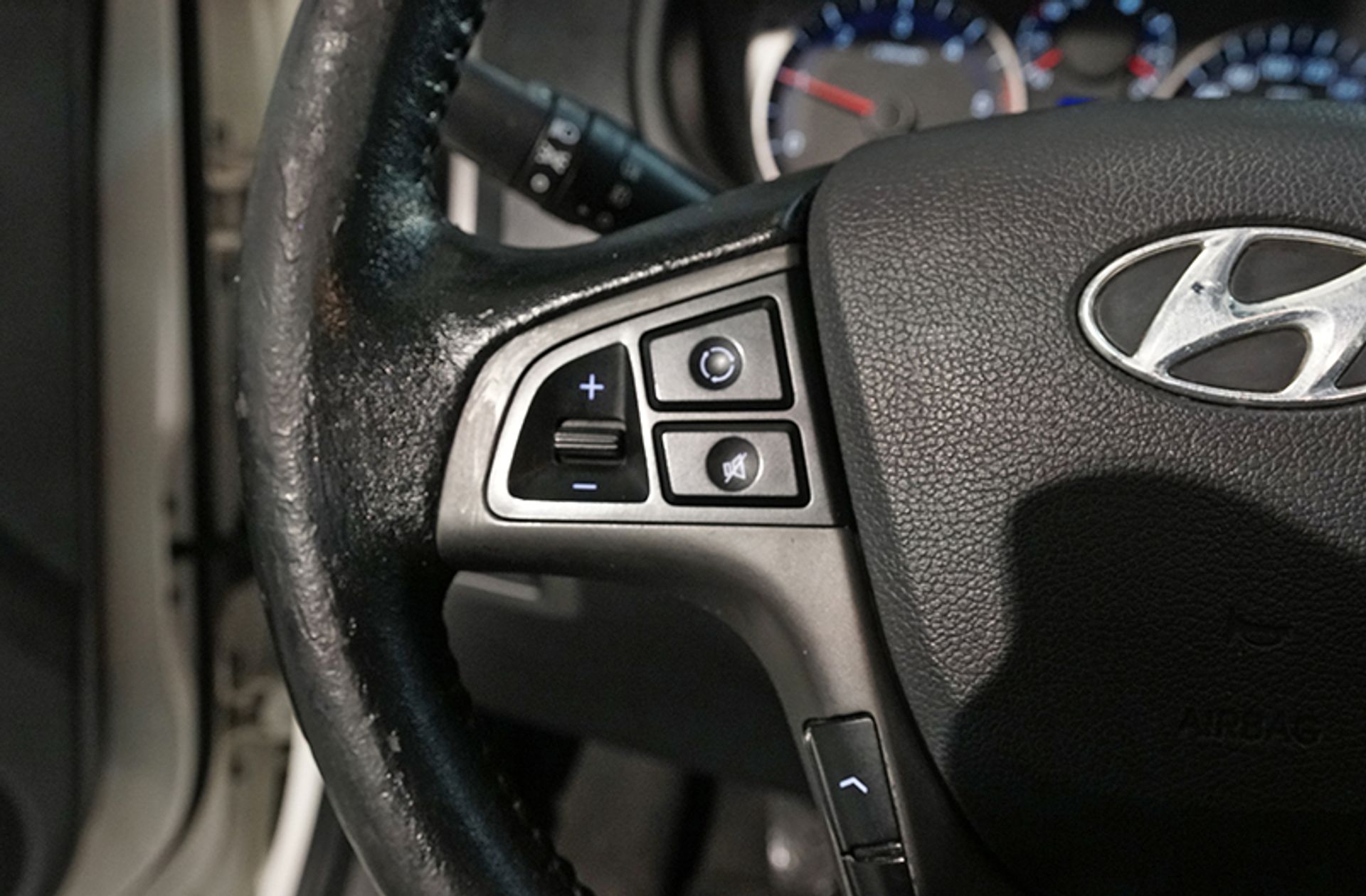 Hyundai i20 1.1 CRDi Go! - foto 21
