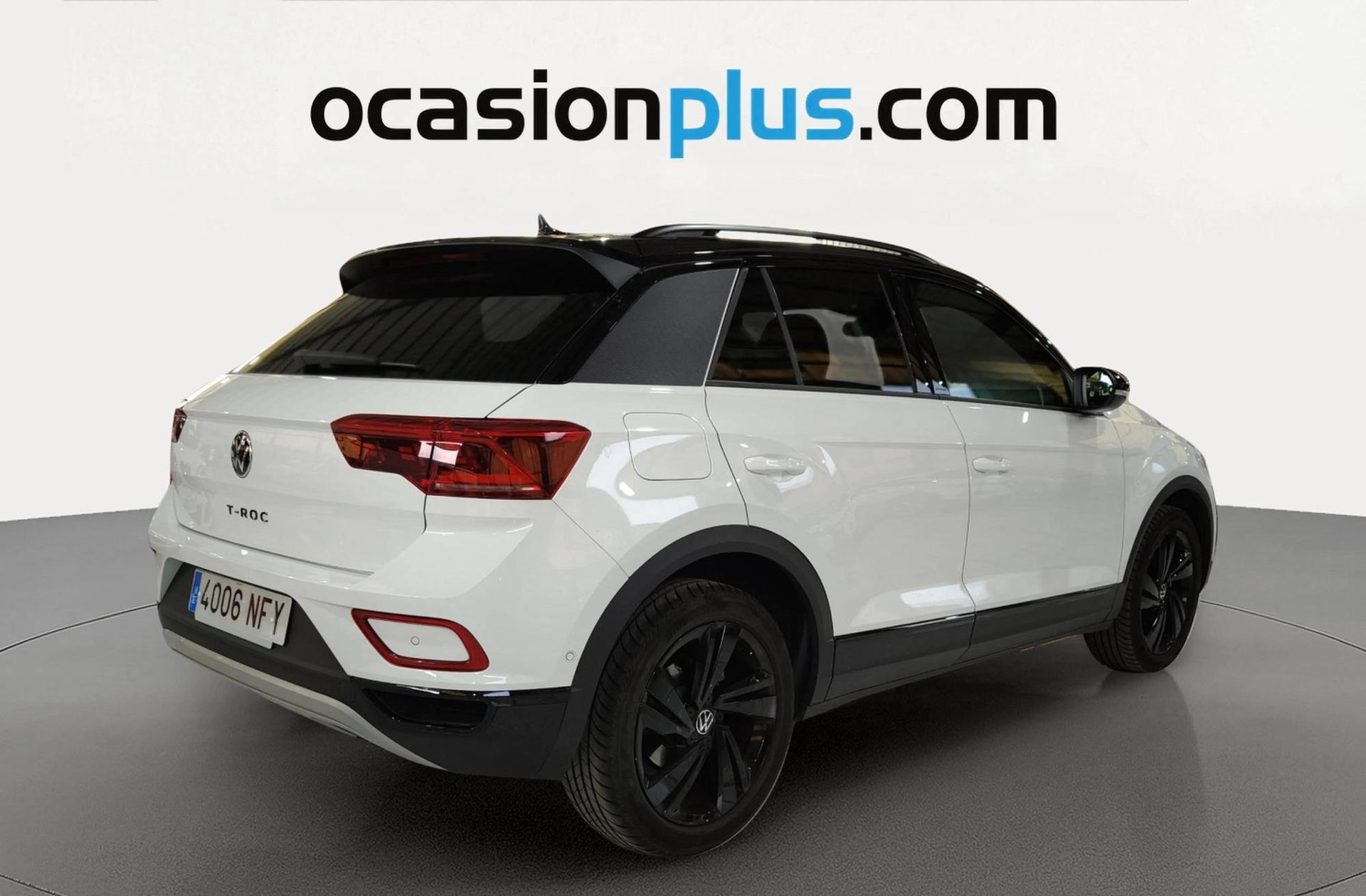 Volkswagen T-Roc Dark Line 1.5 TSI DSG - foto 4