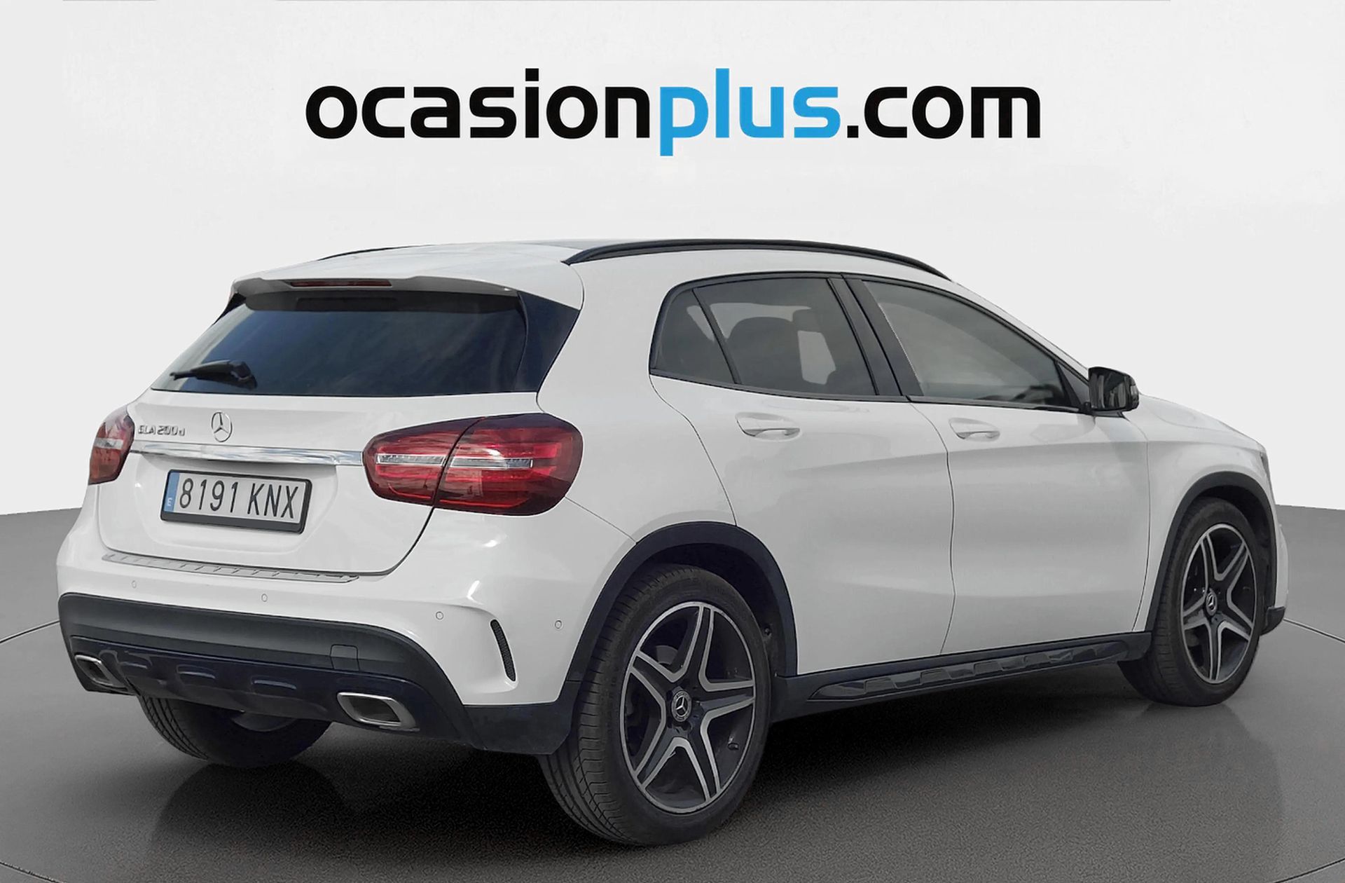 Mercedes-Benz GLA 200 d Pack AMG - foto 4