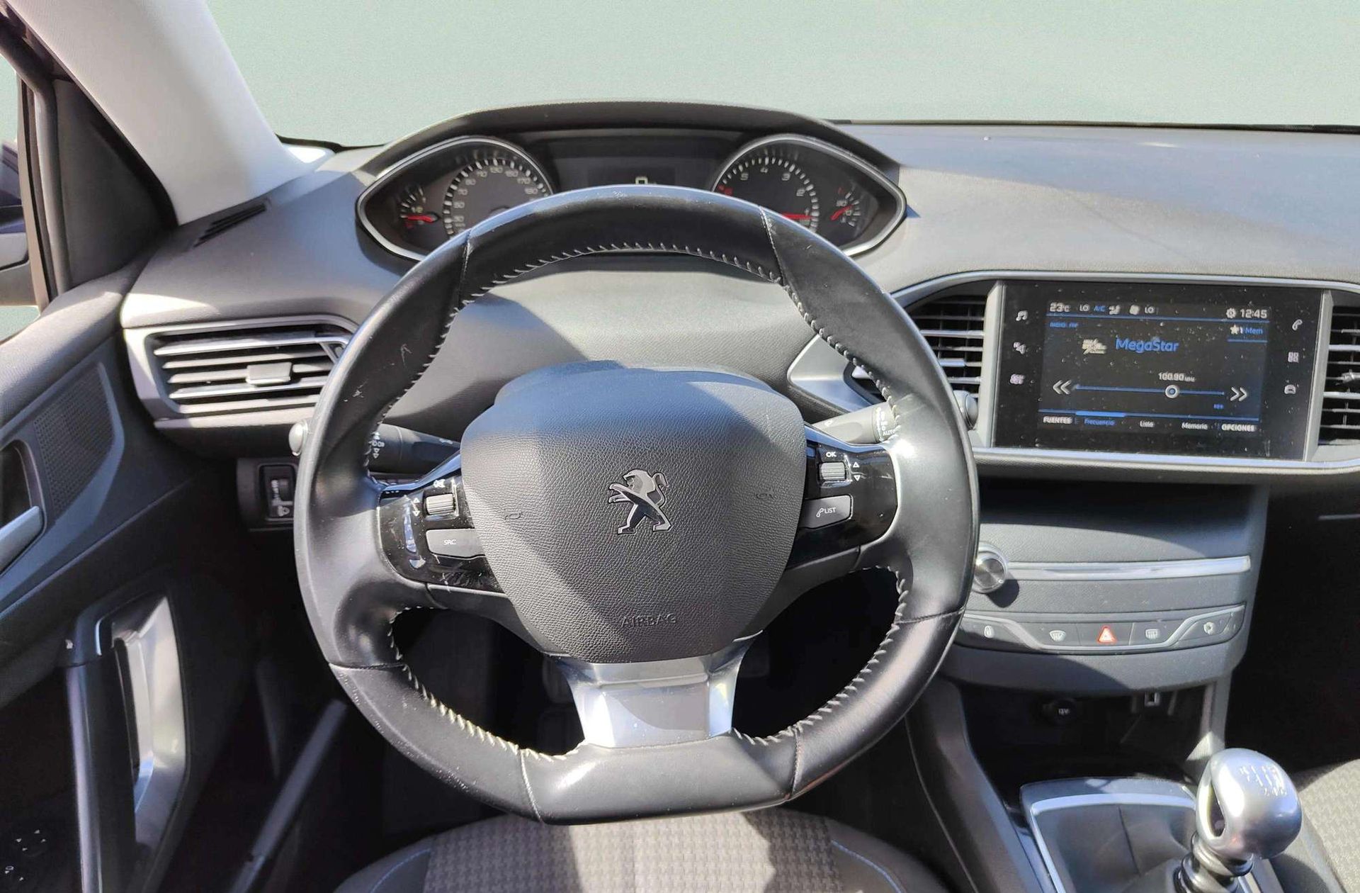 Peugeot 308 PureTech 130 Style - foto 20