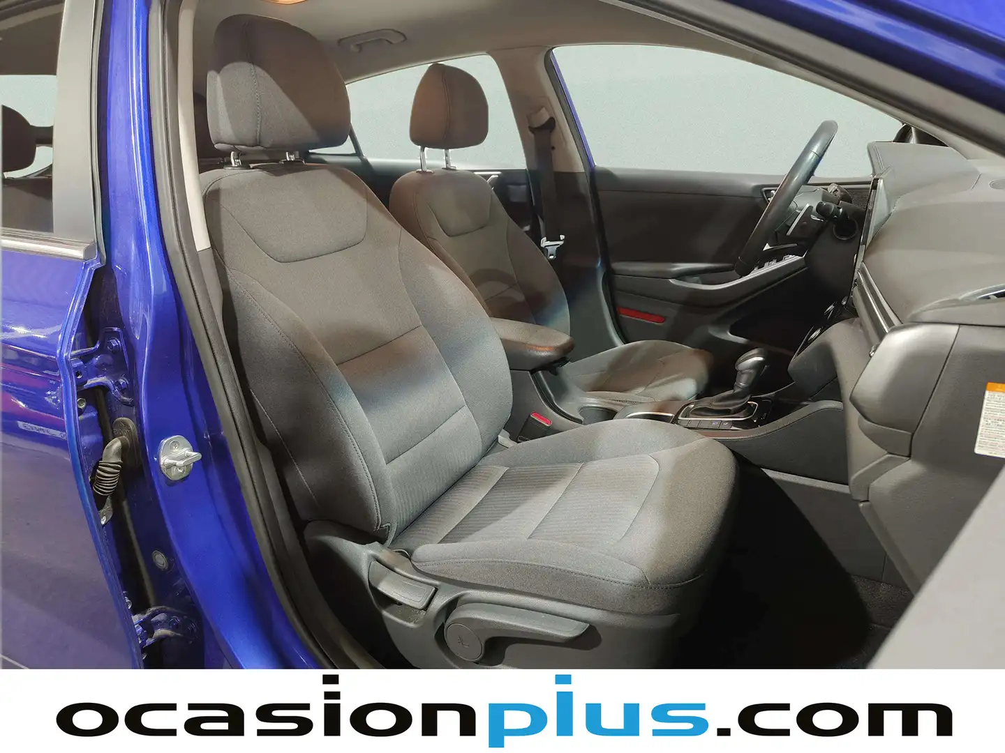 Foto Hyundai IONIQ Hyundai Ioniq 1.6 GDI HEV Tecno DCT (141 CV)