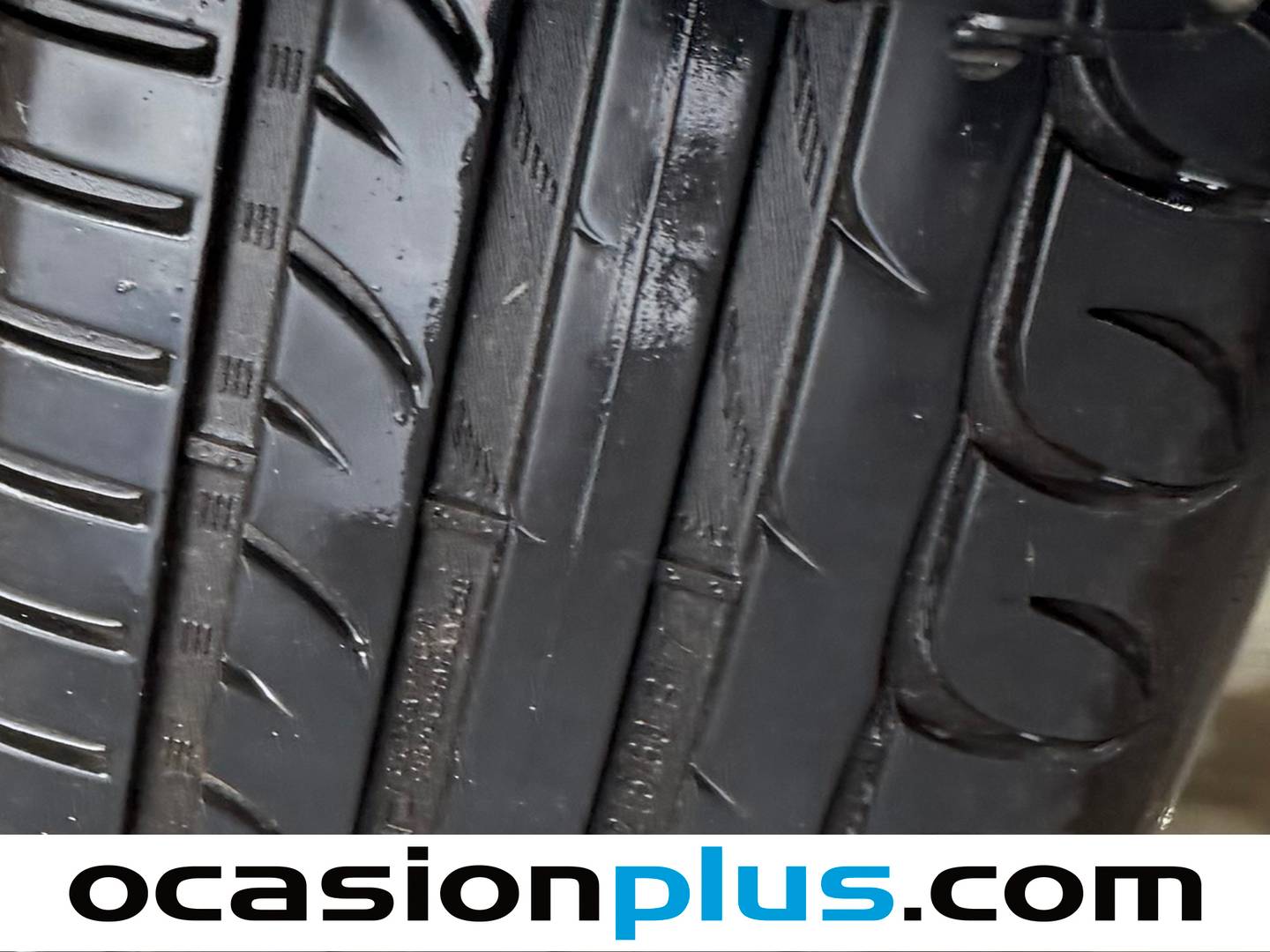 Foto Peugeot 2008 Peugeot 2008 PureTech 130 GT Line (130 CV)