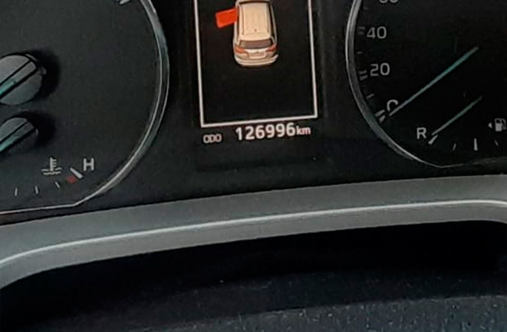 Toyota RAV4 2.5l hybrid Advance 2WD - foto 9