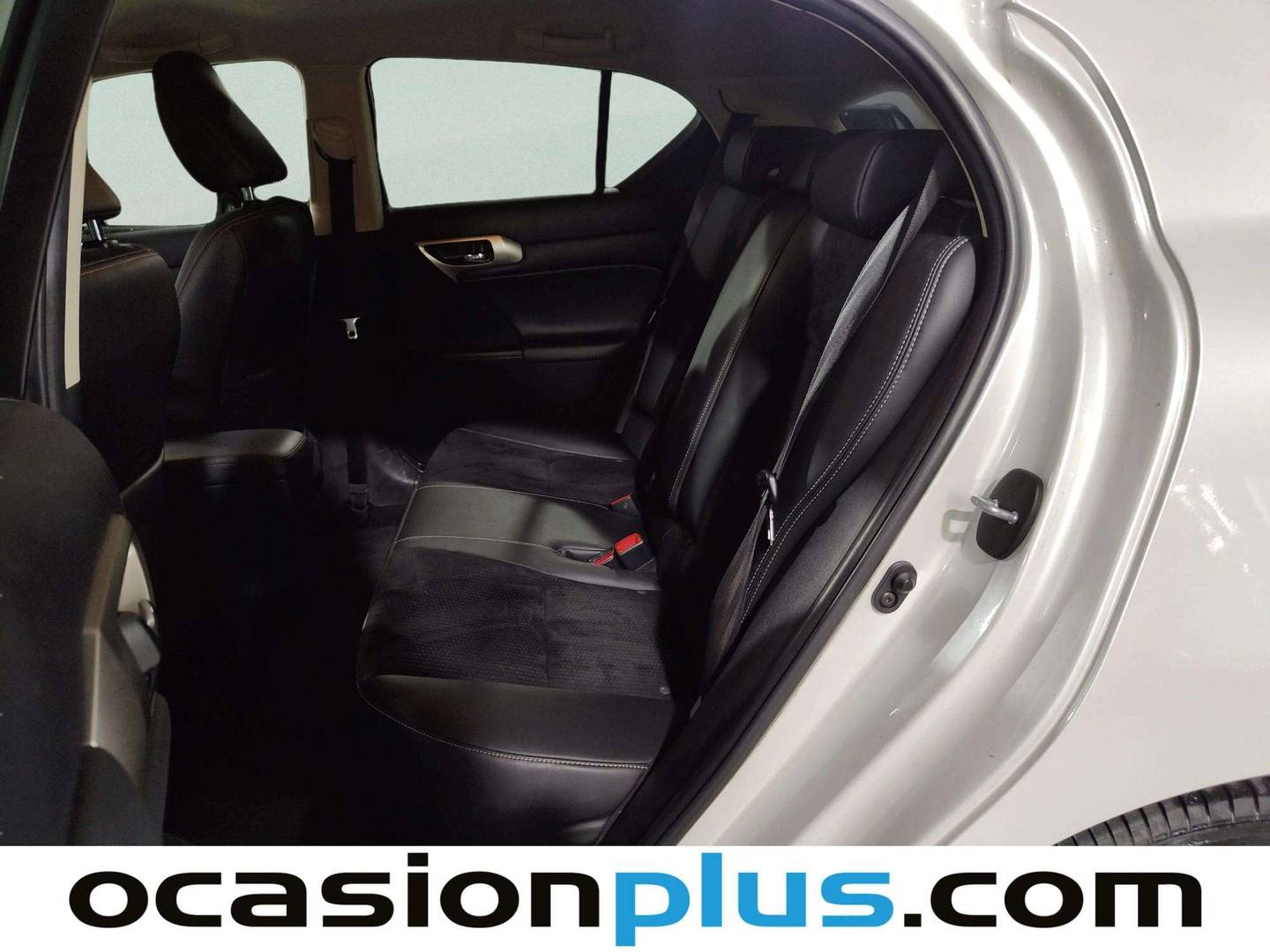 Foto asientos traseros Lexus CT Lexus CT 200h Sport Edition (136 CV)