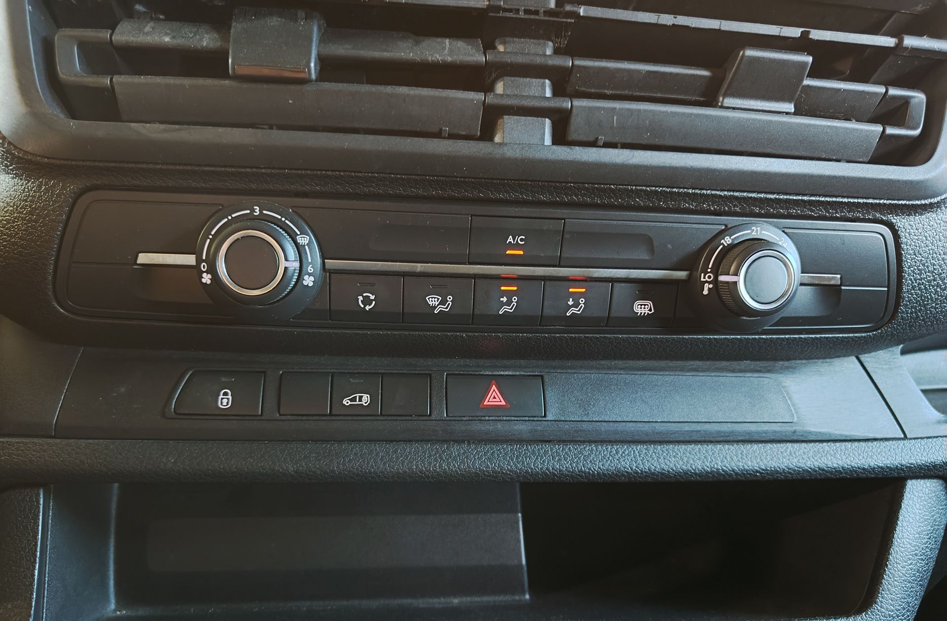 Fiat Scudo Furgon 1.5 BlueHDi L2 - foto 23