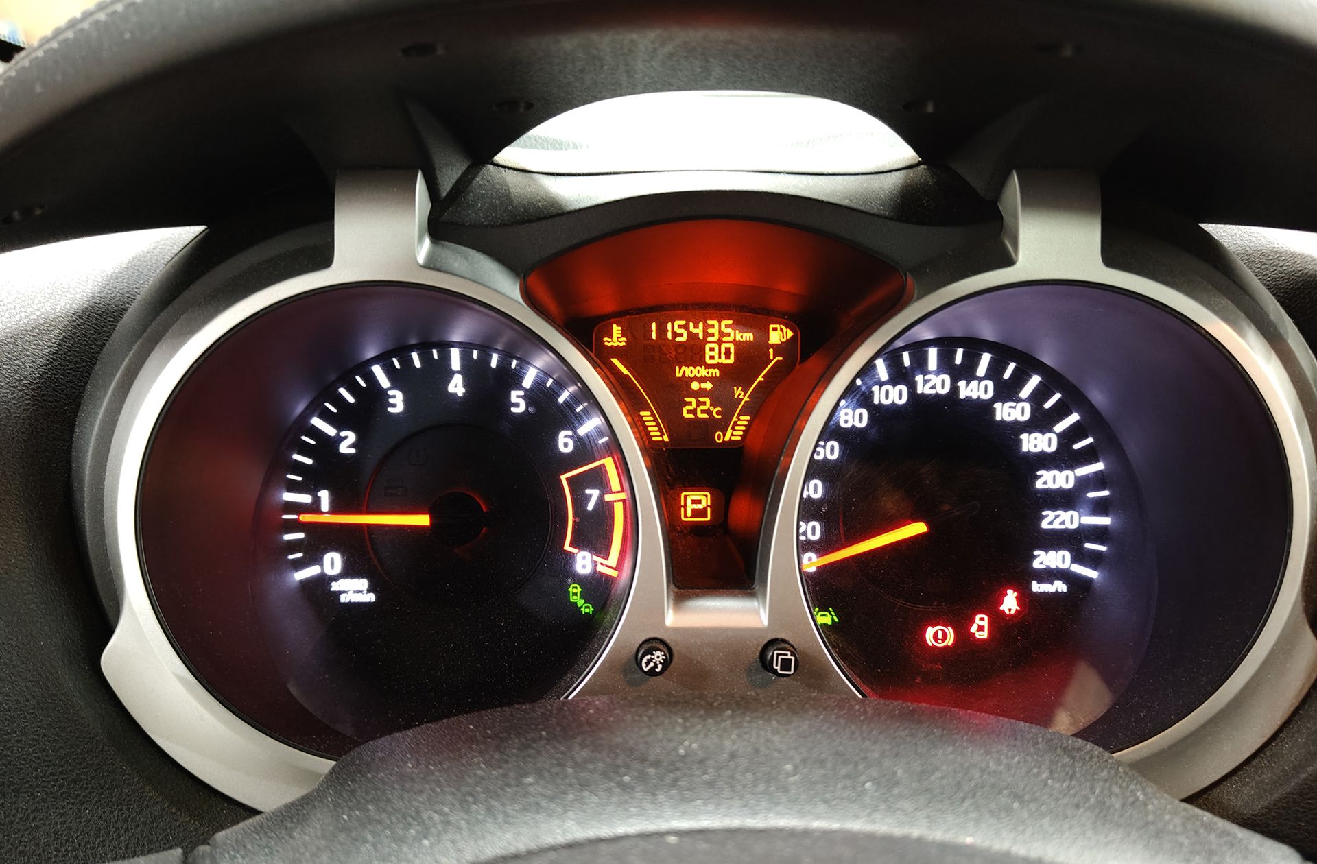 Nissan Juke 1.6 N-TEC 4x2 - foto 21