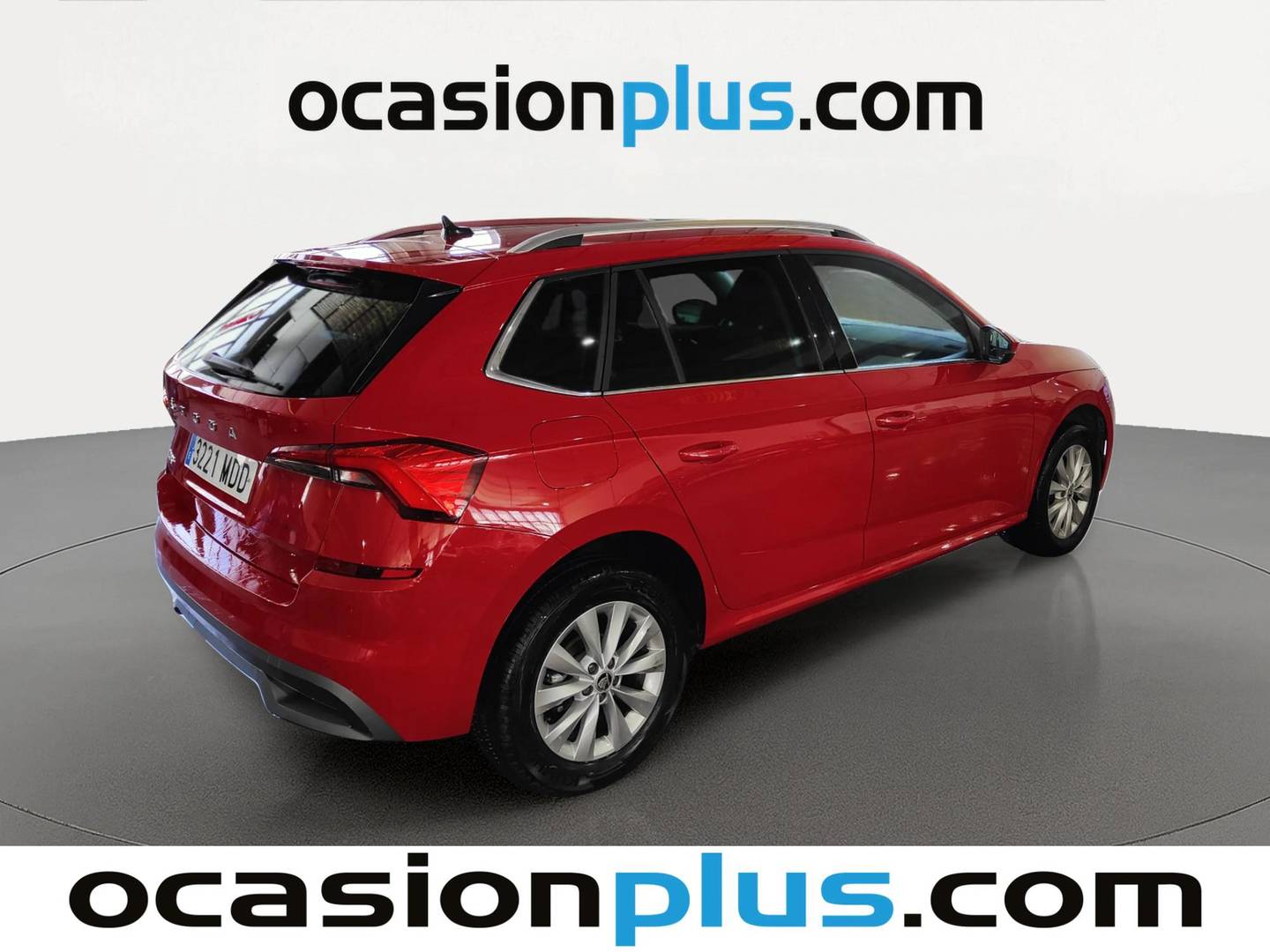 Foto trasera Skoda Kamiq Skoda Kamiq 1.0 TSI Ambition (110 CV) derecha