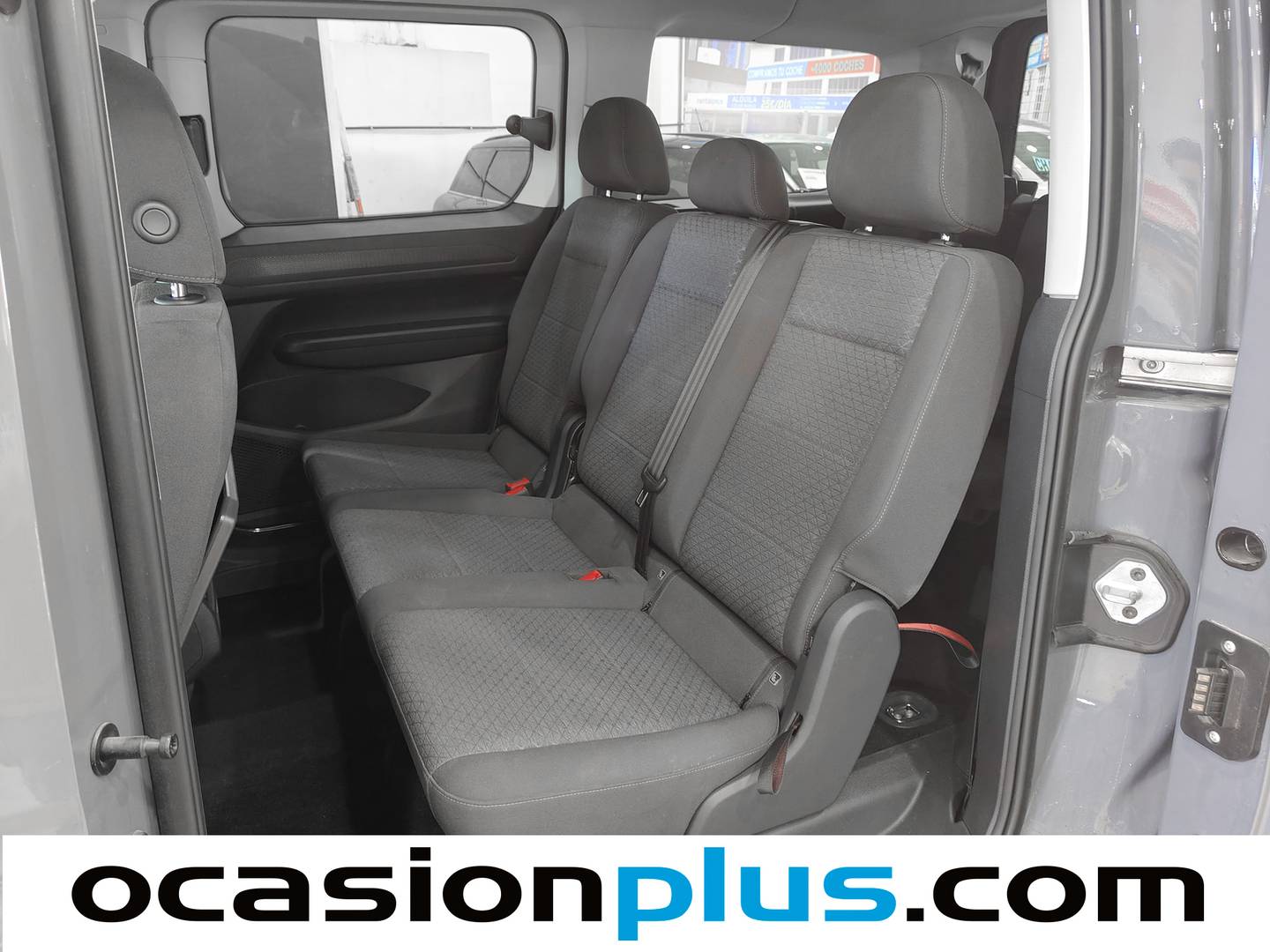 Ford Tourneo Connect Ford Tourneo Connect 2.0 Ecoblue S&S Titanium Auto (122 CV) 7 Plazas 2025