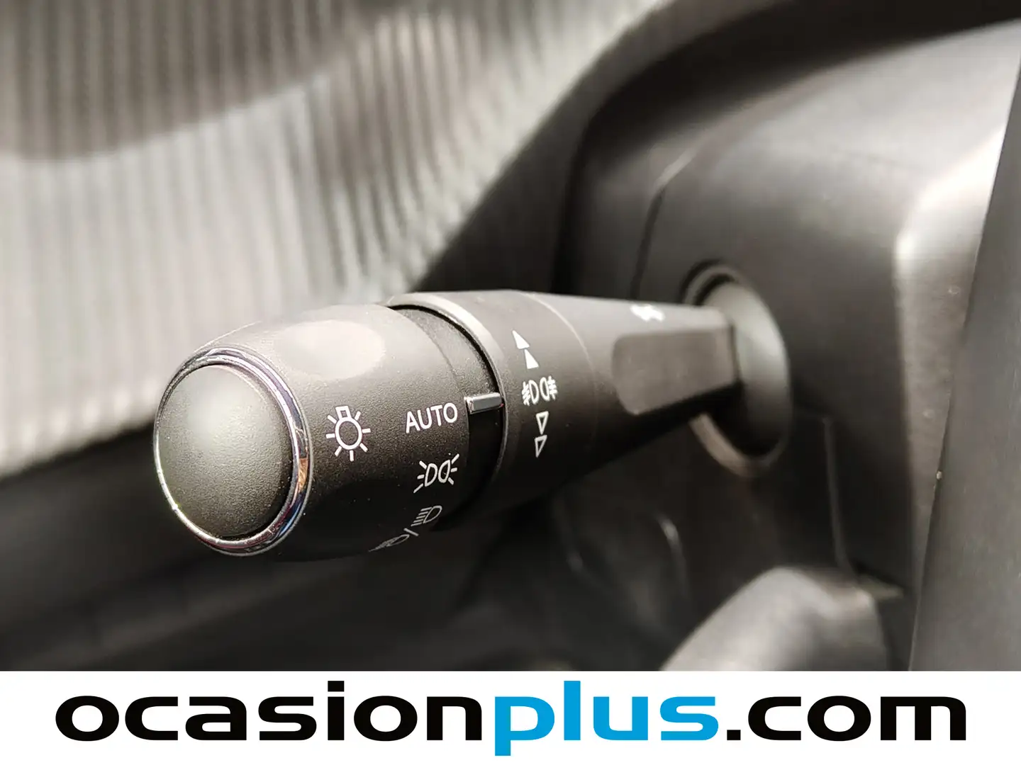 Foto Peugeot 2008 Peugeot 2008 PureTech 130 S&S GT (130 CV)