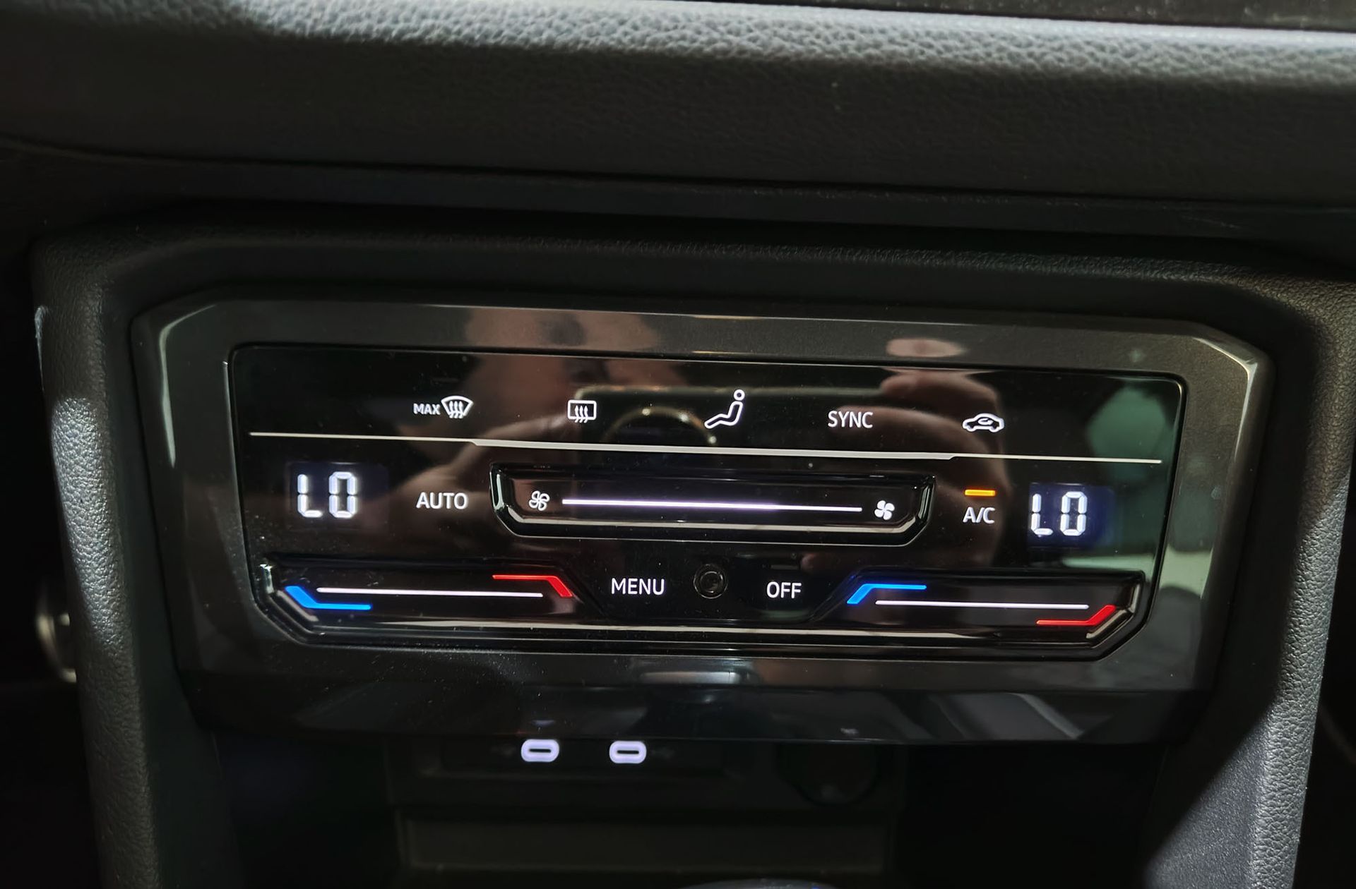 Volkswagen Tiguan R-Line 2.0 TDI DSG - foto 34