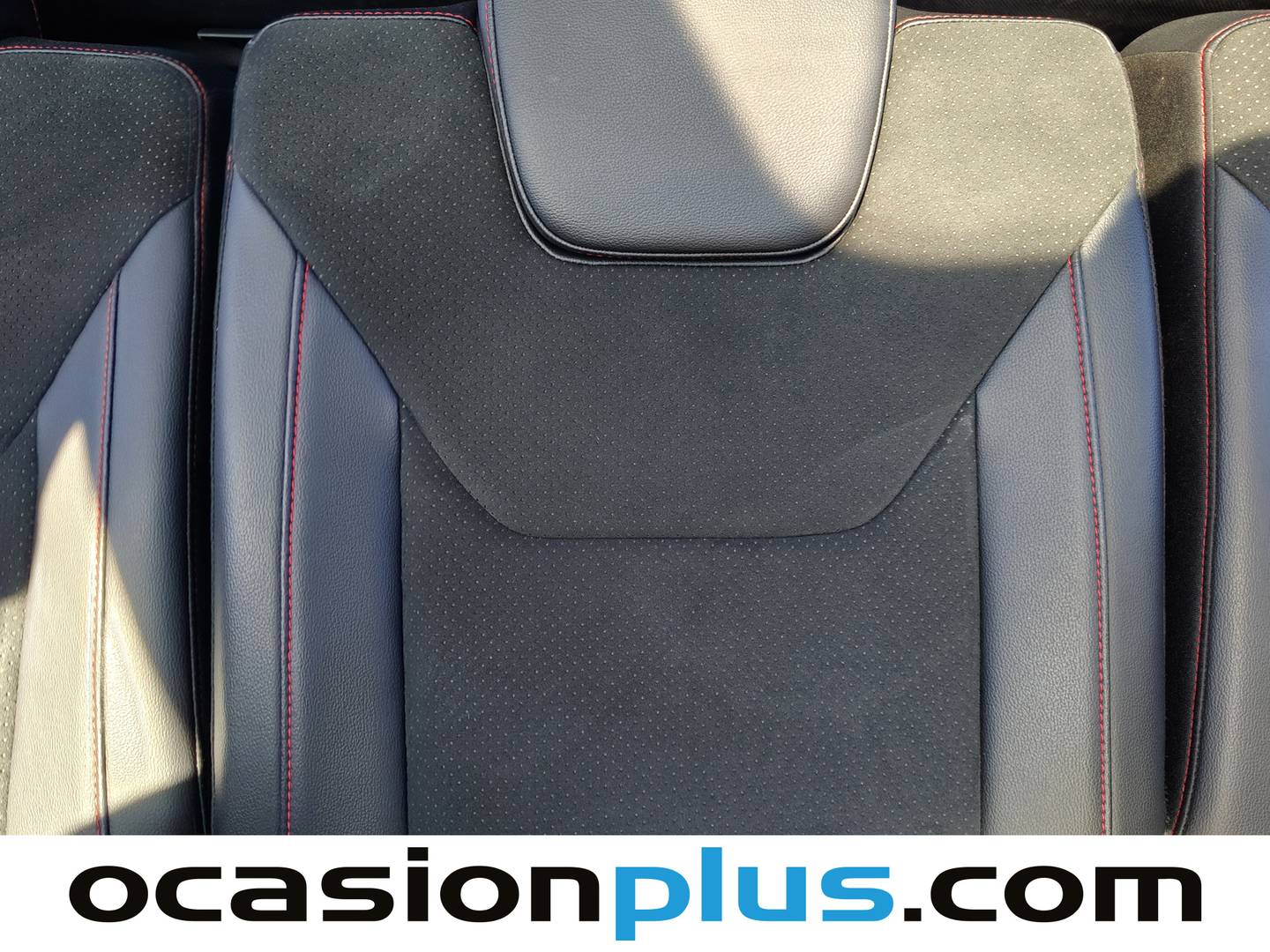 Foto Ford S-MAX Ford S-Max 2.0 TDCI ST-Line PowerShift  (180 CV) 7 Plazas