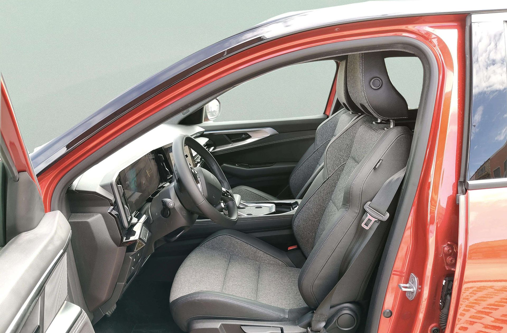 Renault Austral Techno E-Tech Full Hybrid - foto 16