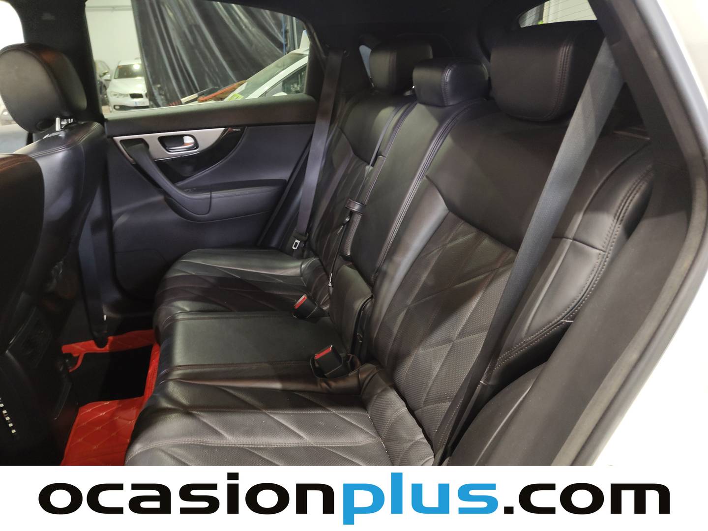 Foto asientos traseros Infiniti QX70 Infiniti QX70 3.0 D S Premium (238 CV)
