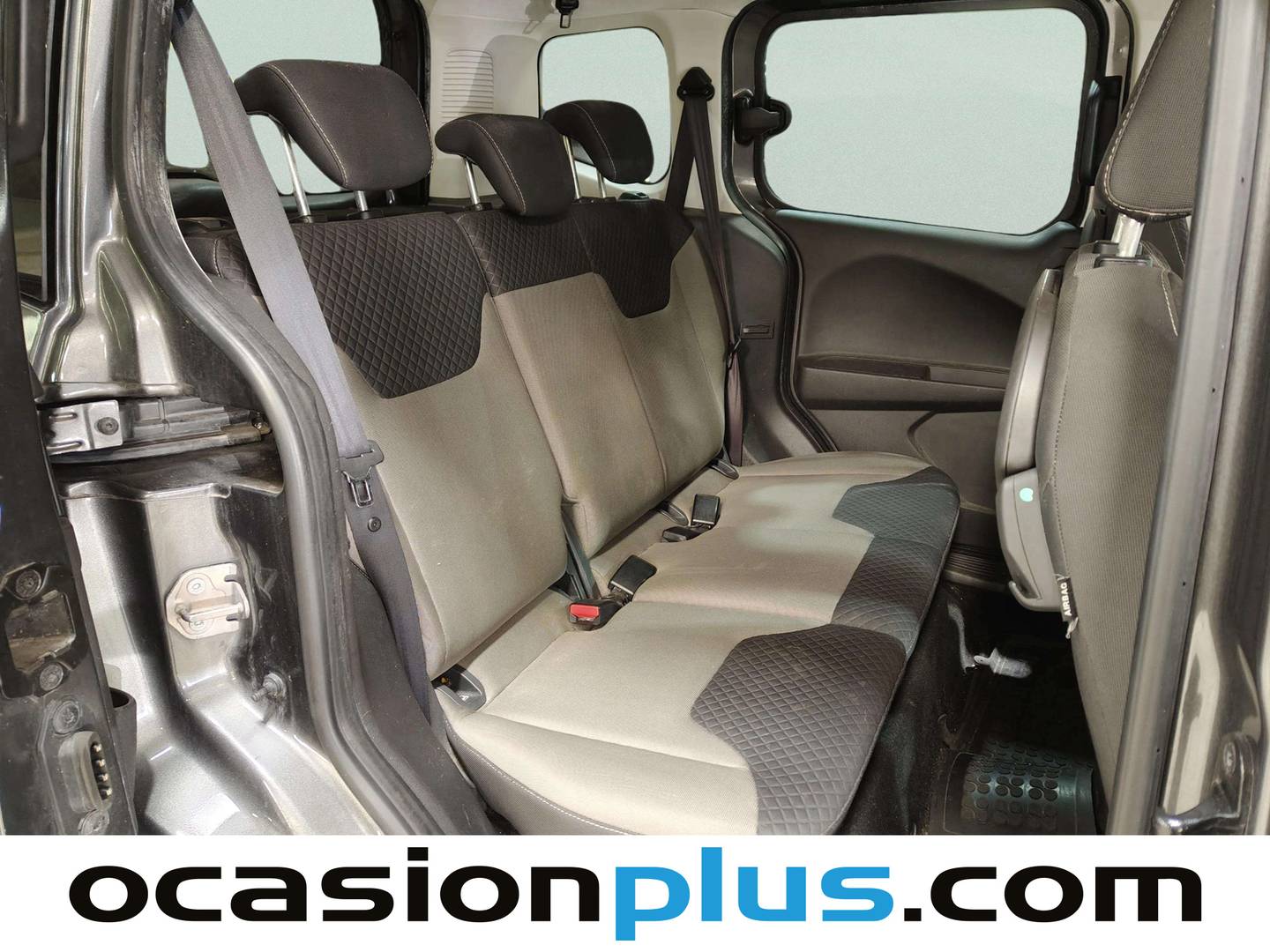 Foto Ford Tourneo Courier Ford Tourneo Courier 1.5 TDCi Titanium  (95 CV)