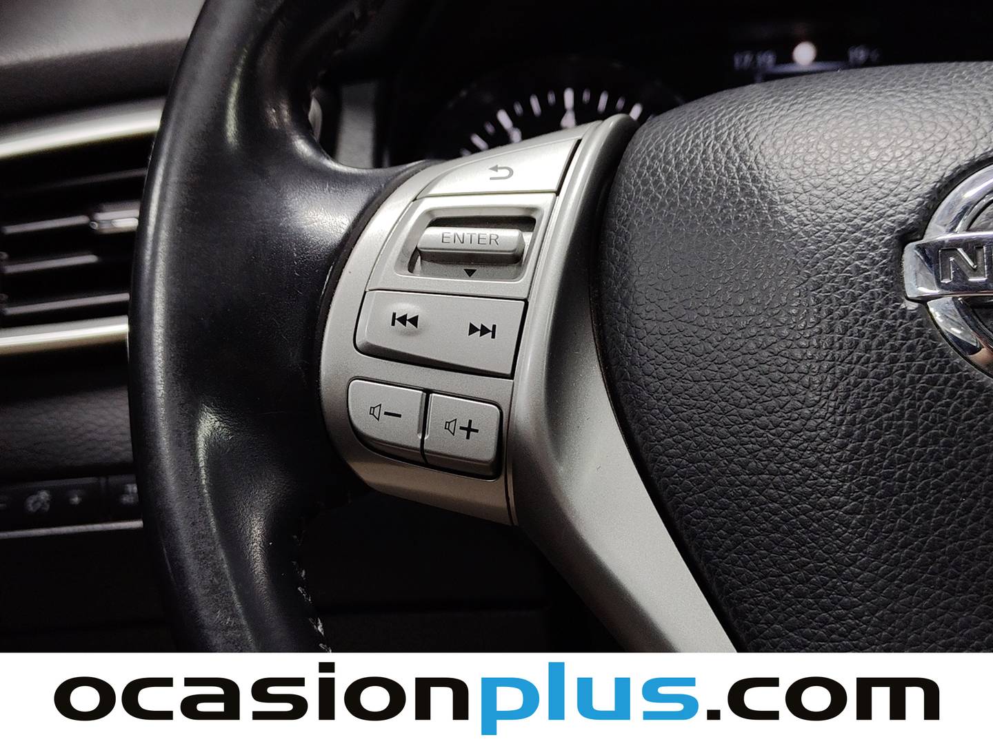 Nissan QASHQAI Nissan Qashqai 1.2 DIG-T S&S 360 S 4x2 (115 CV) de segunda mano